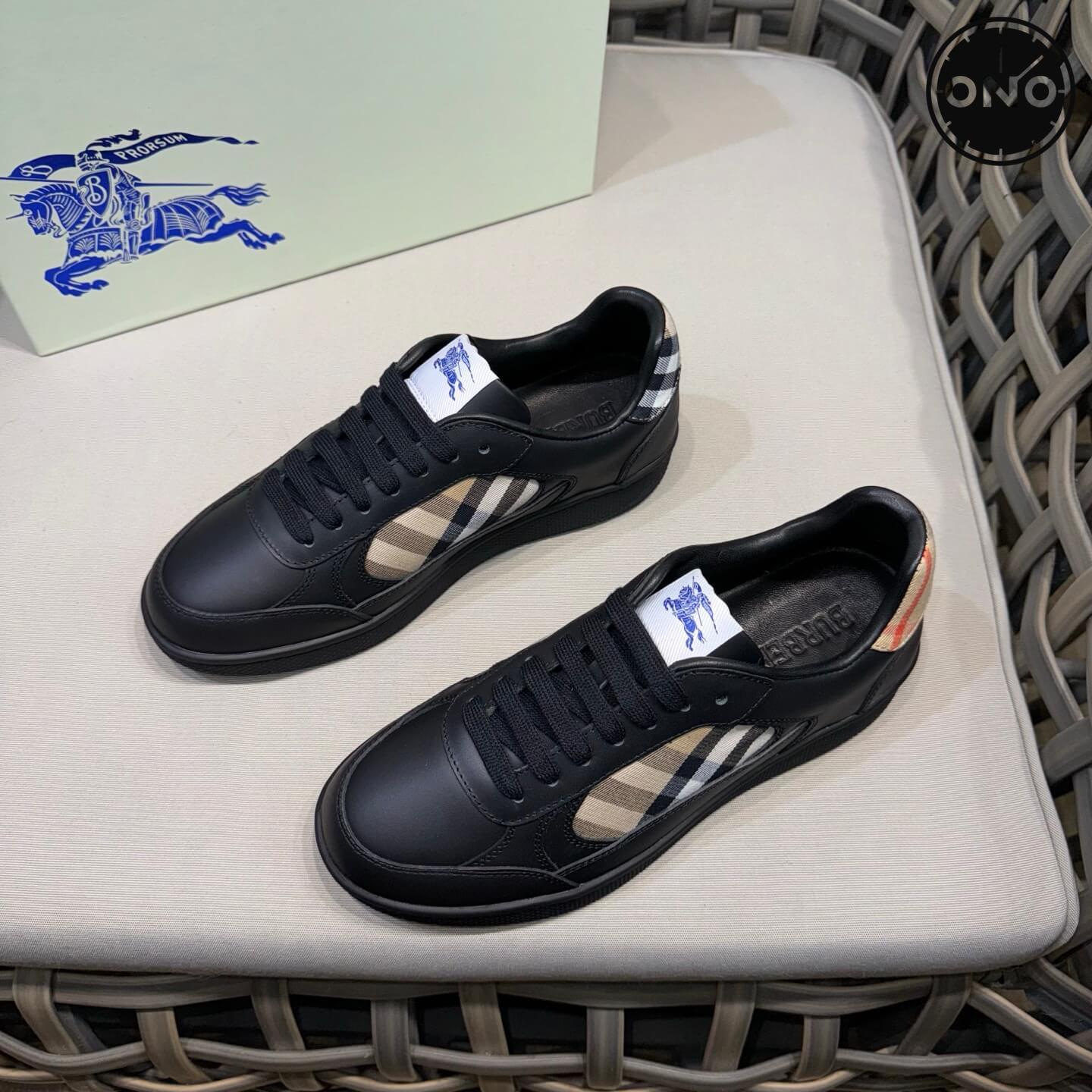Burberry_72_2.jpg