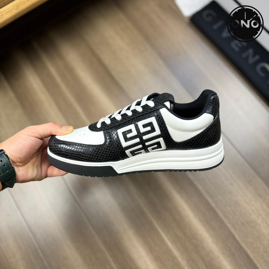 Givenchy_89_5.jpg
