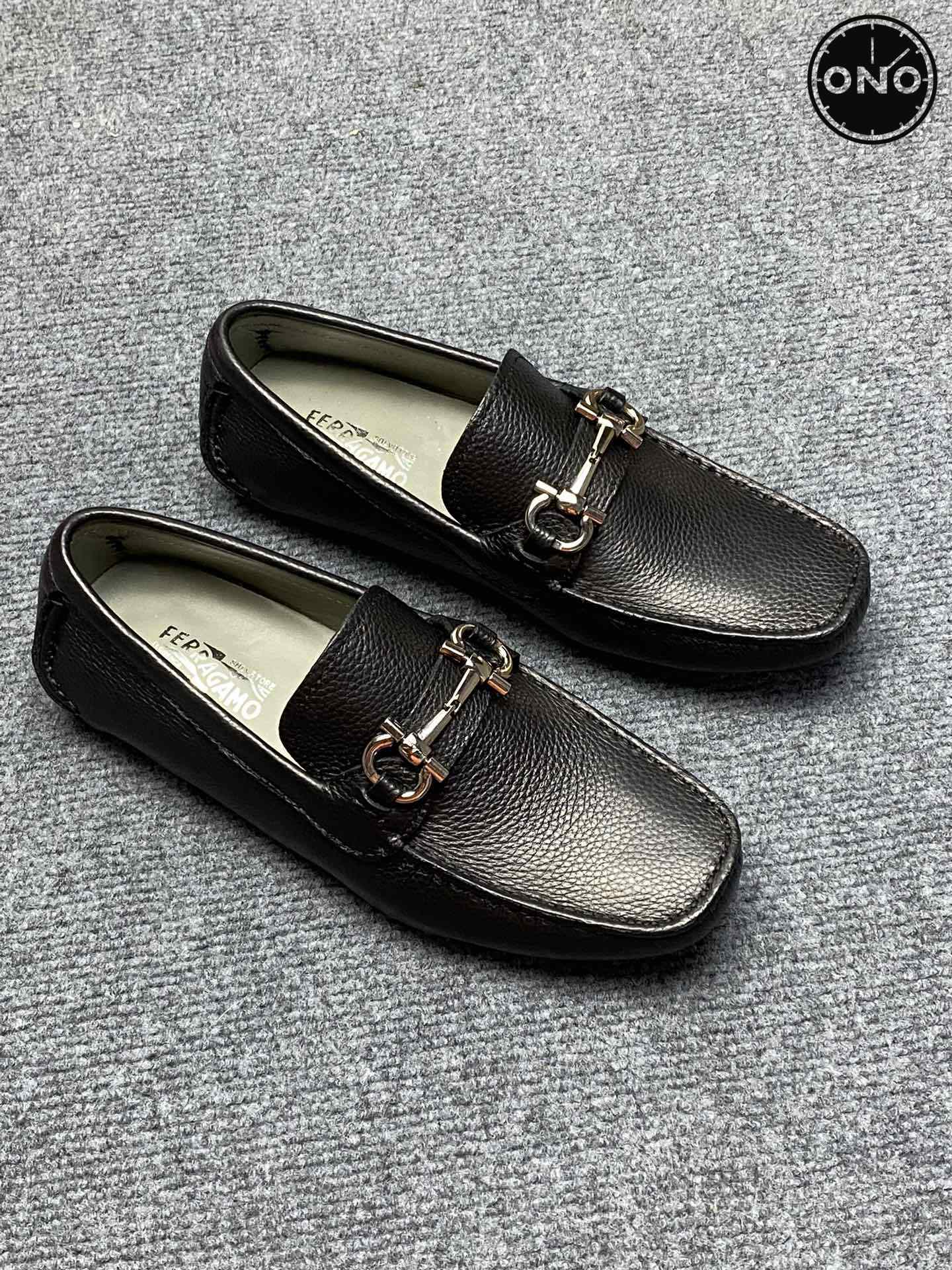 Ferragamo_36_5.jpg