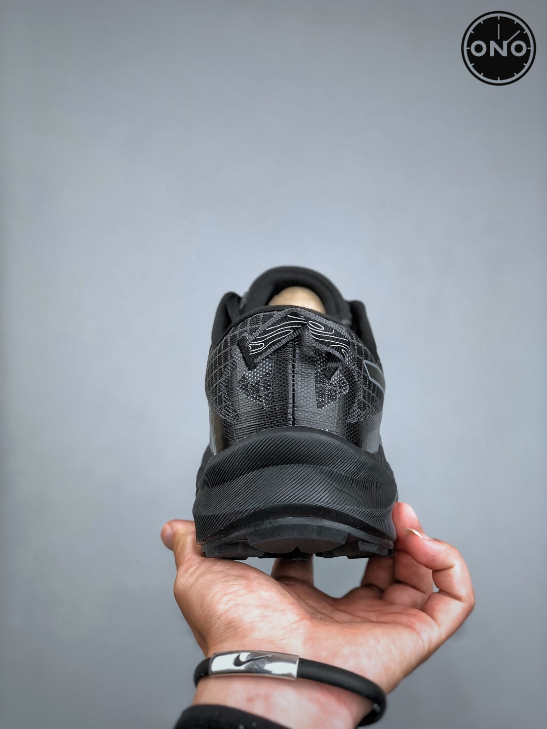 Asics_2_7.jpg