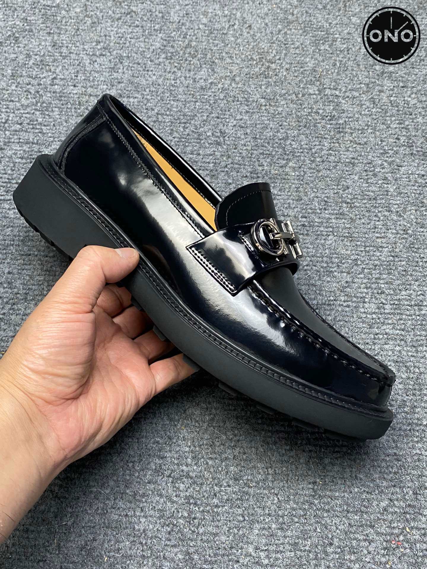Ferragamo_54_6.jpg