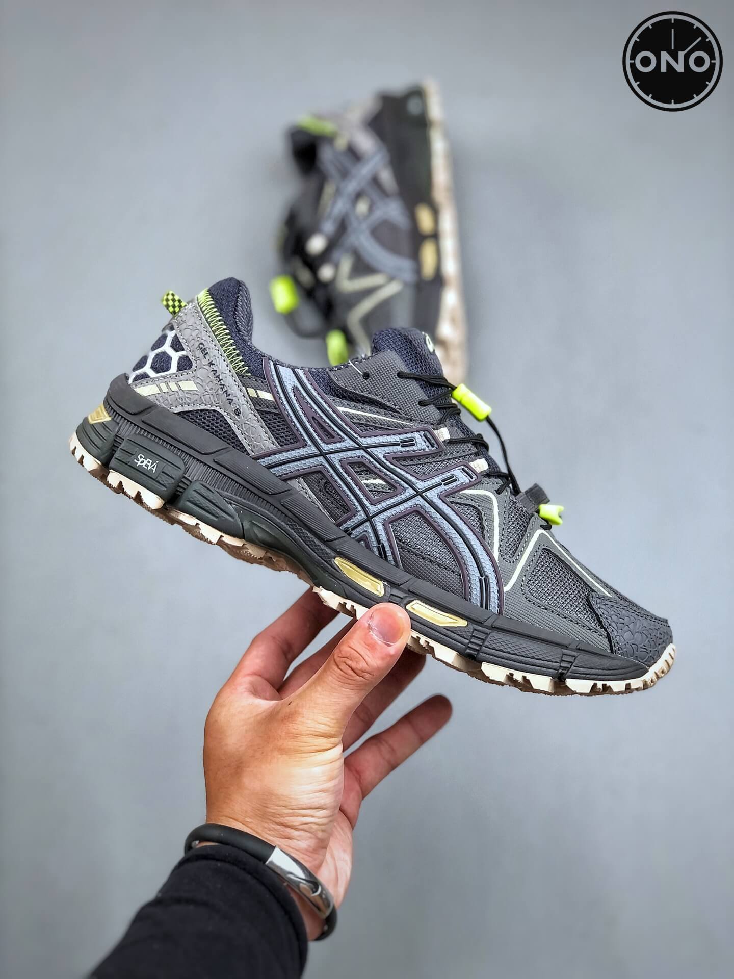 Asics_10_4.jpg