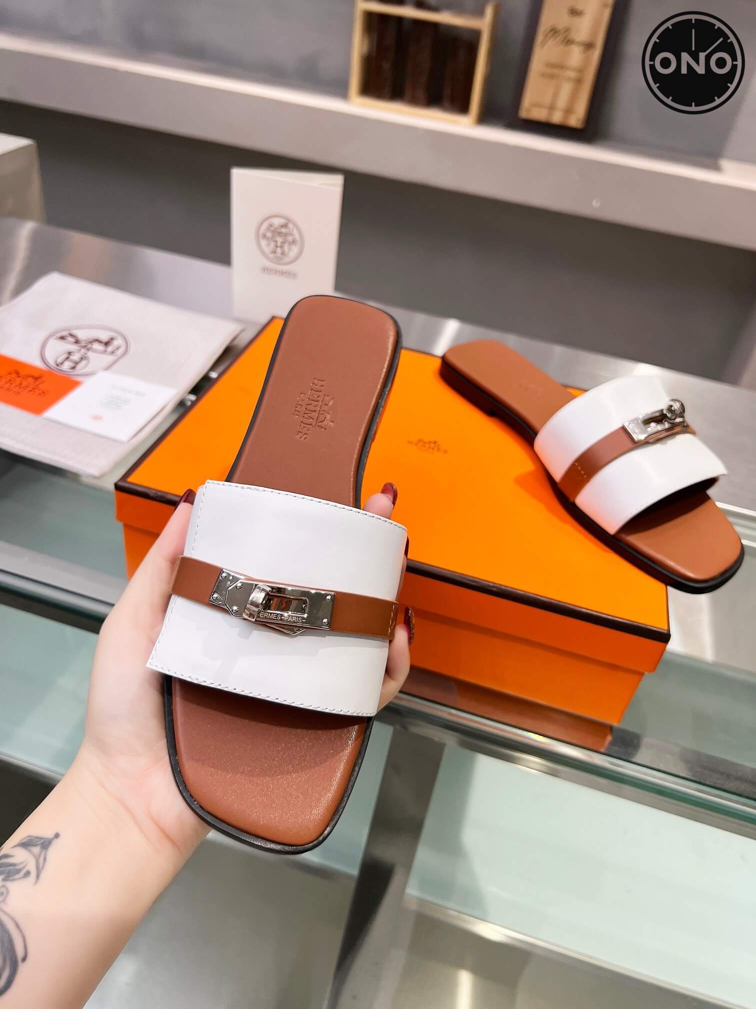 Hermes_53_4.jpg