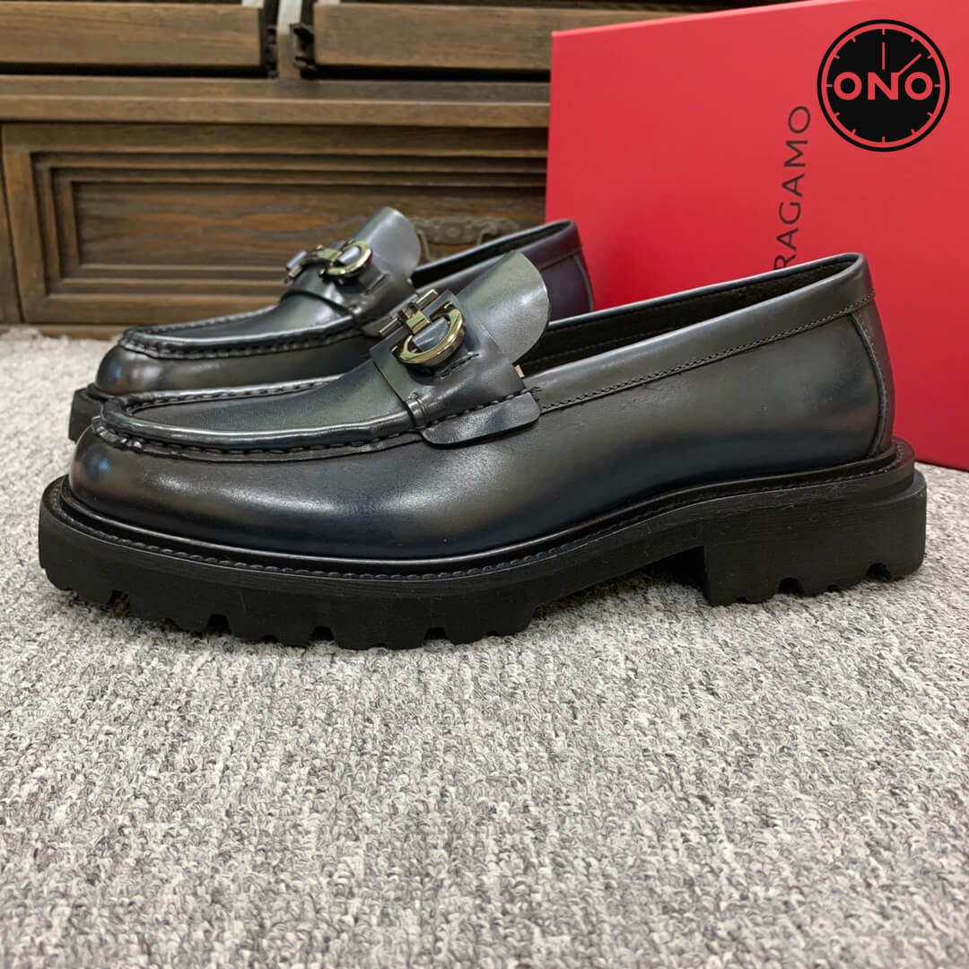 Ferragamo_61_4.jpg