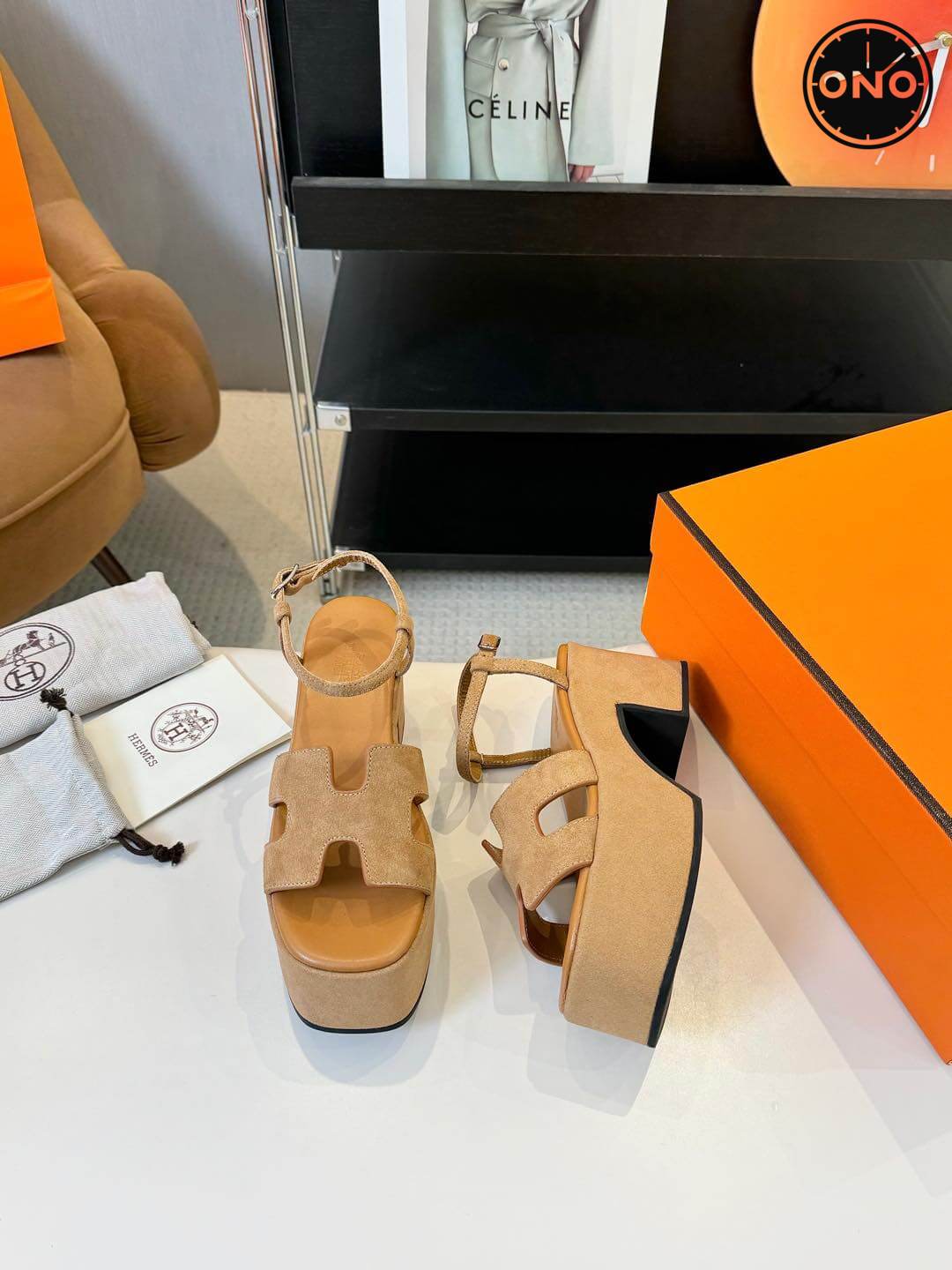 Hermes-Slippers_76_6.jpg