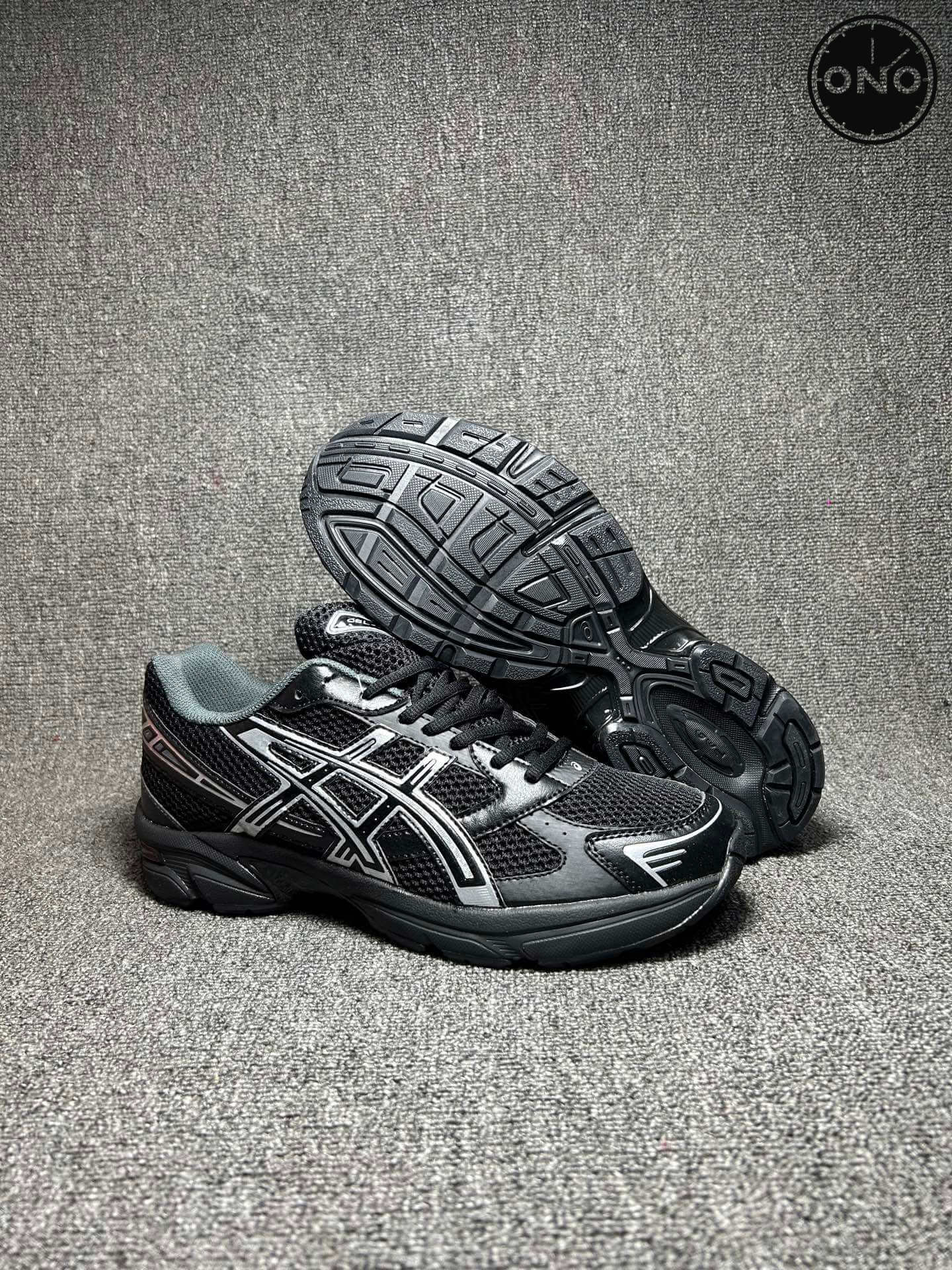 Asics_25_4.jpg