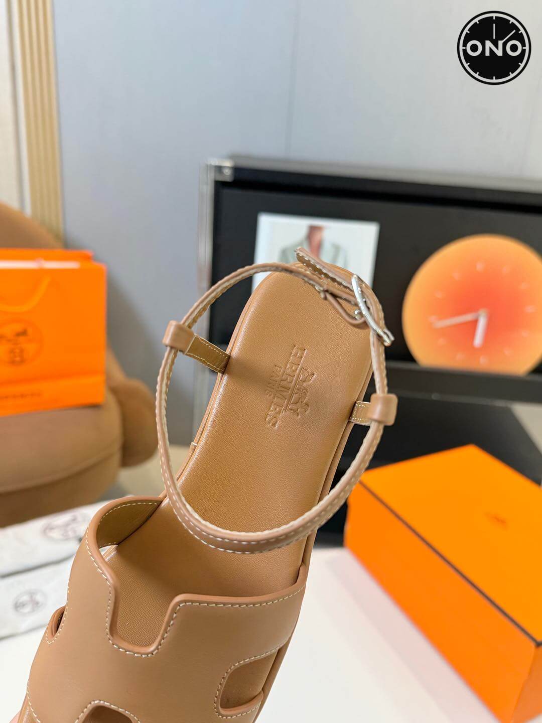 Hermes-Slippers_79_6.jpg