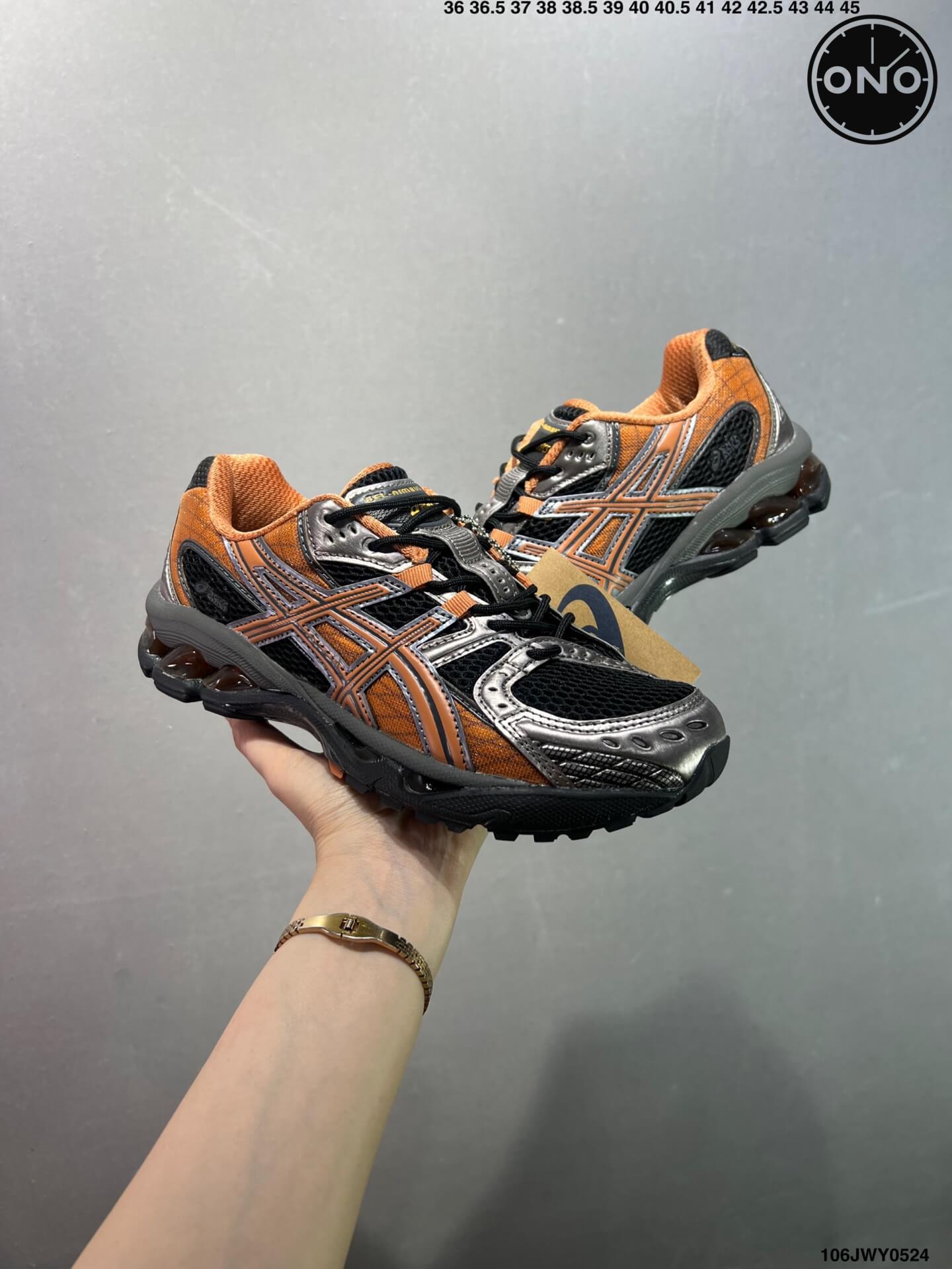 Asics_73_8.jpg