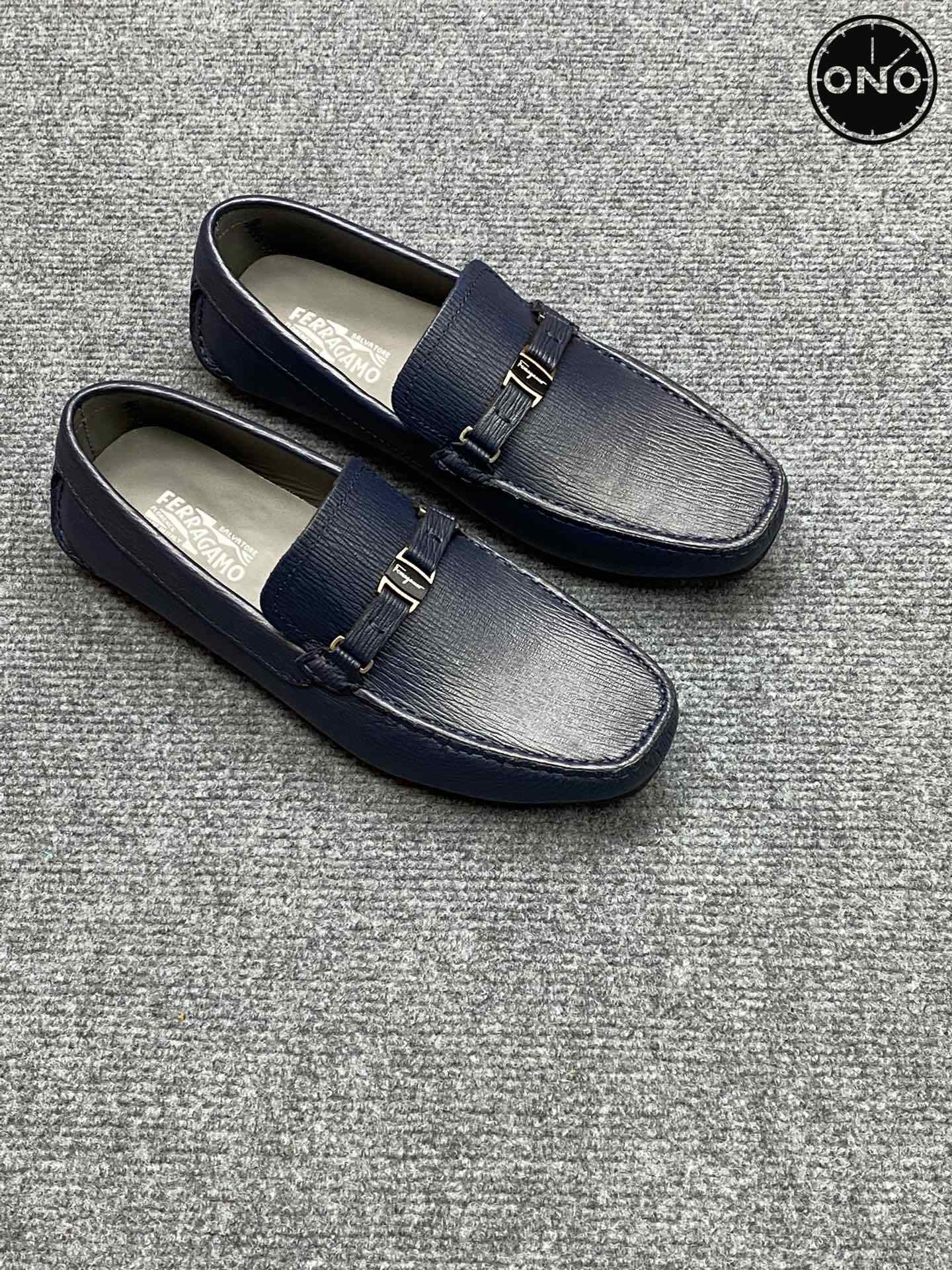 Ferragamo_50_4.jpg