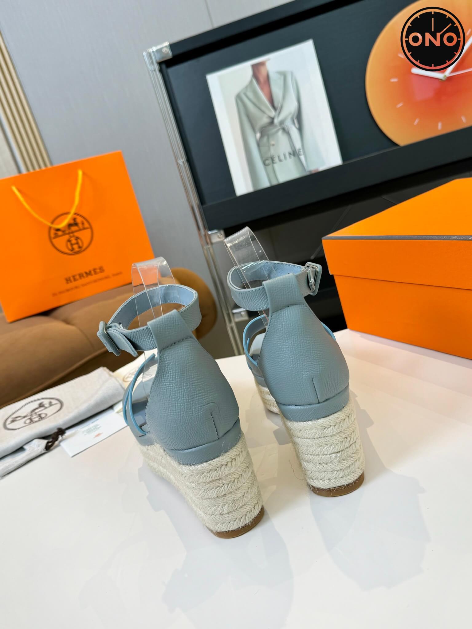 Hermes-Slippers_83_7.jpg