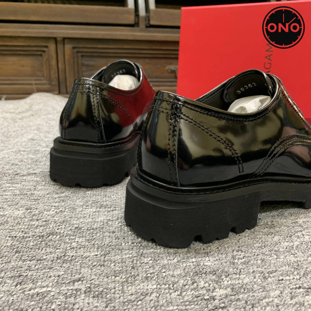 Ferragamo_65_9.jpg