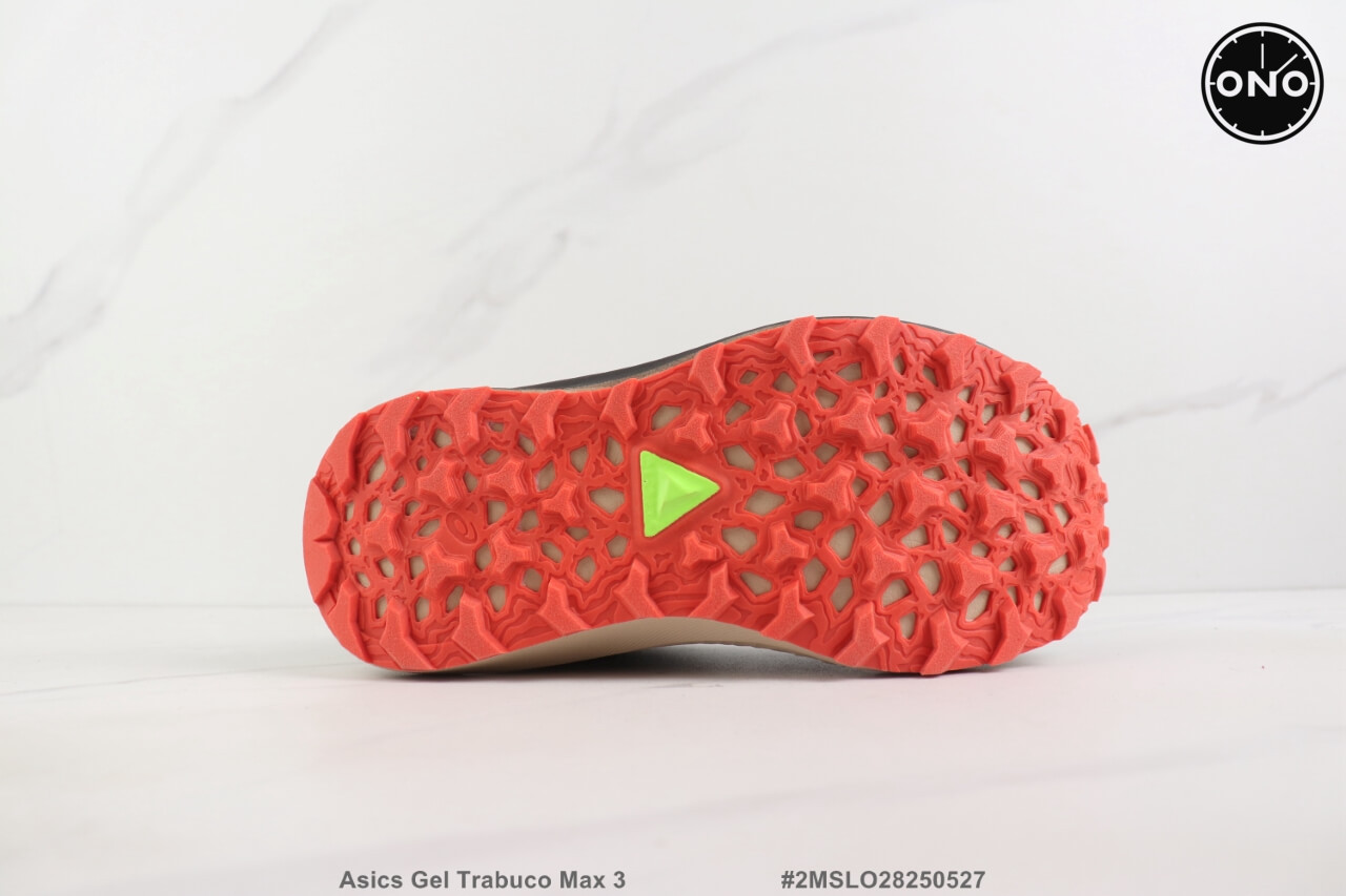 Asics_50_5.jpg