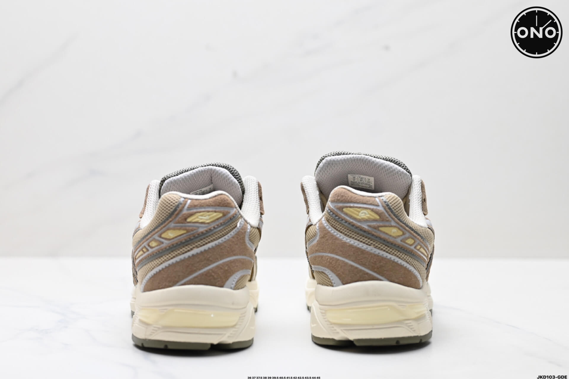 Asics_8_6.jpg