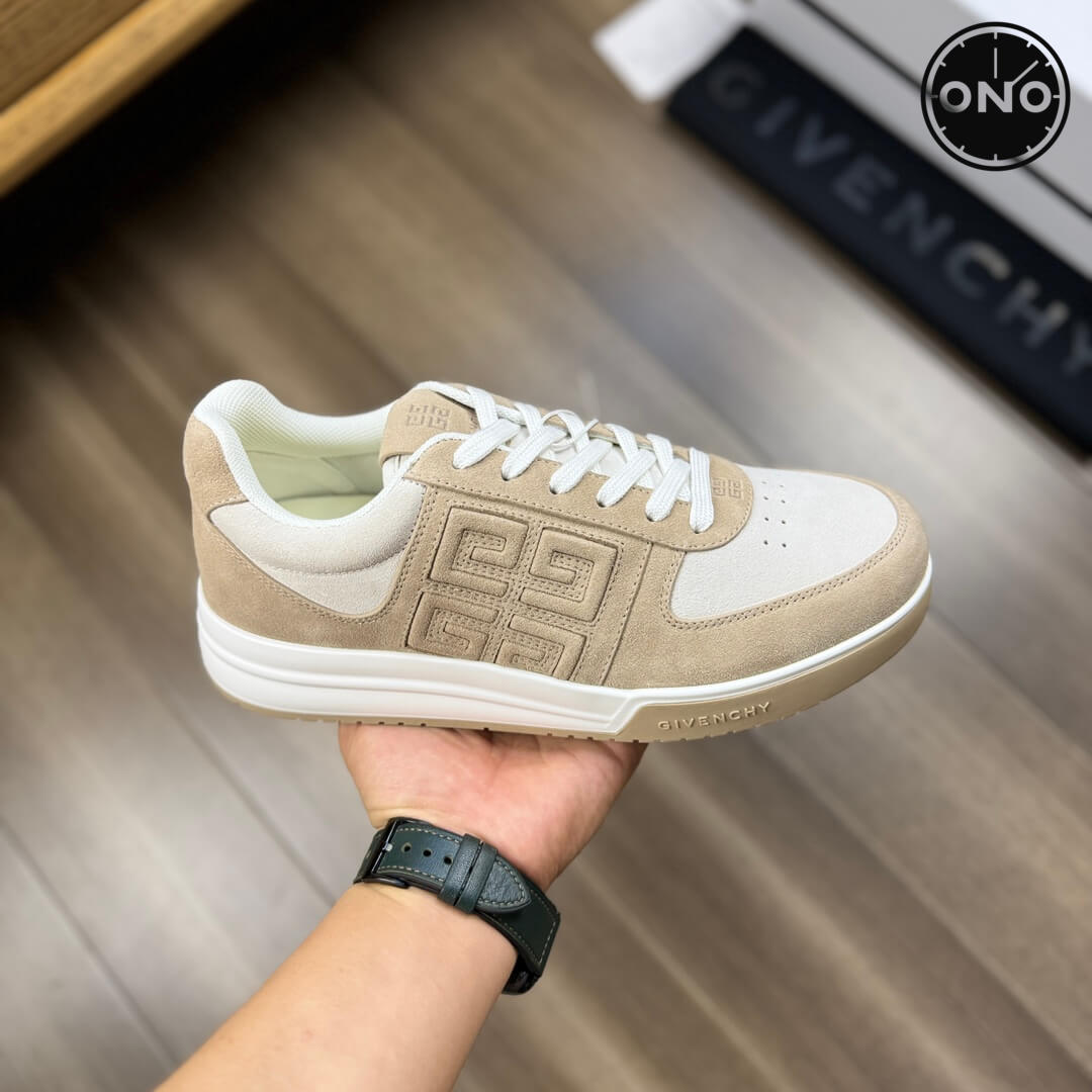 Givenchy_10_5.jpg