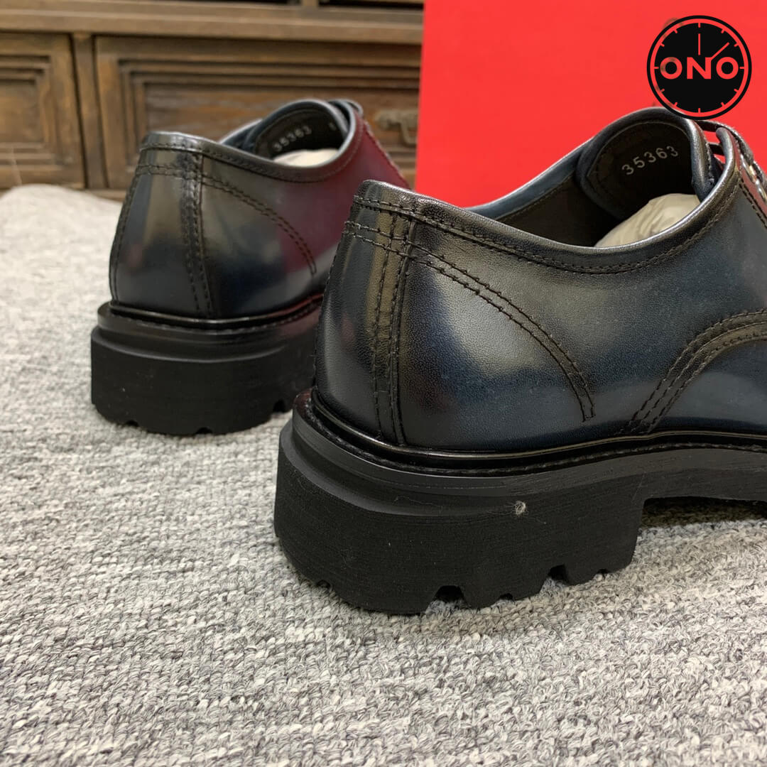 Ferragamo_63_9.jpg