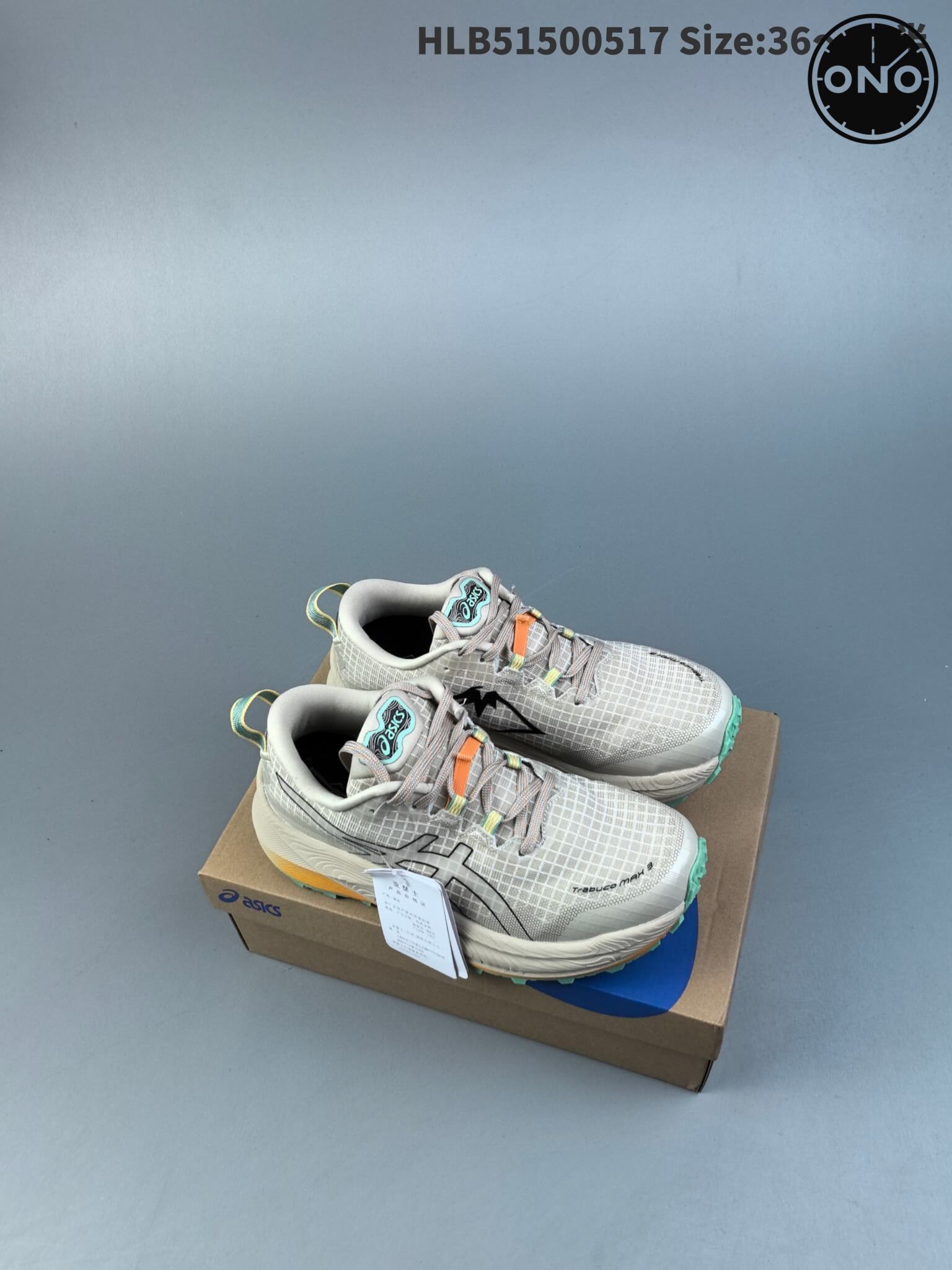 Asics_4_9.jpg