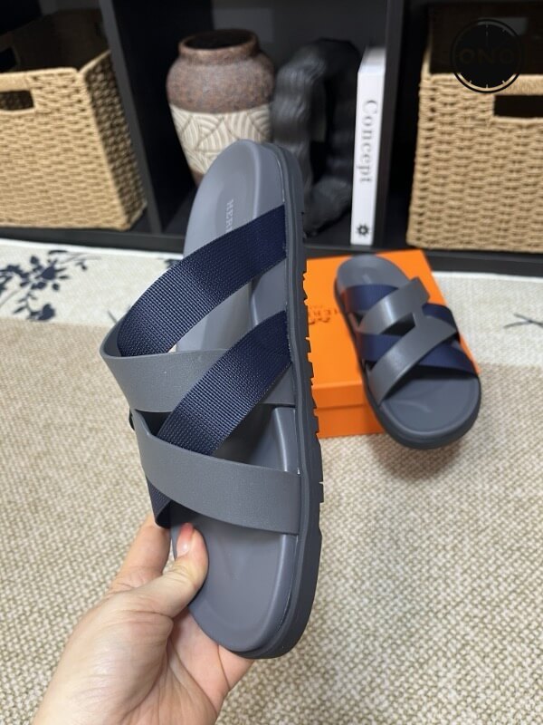 Hermes-Slippers_12_4.jpg