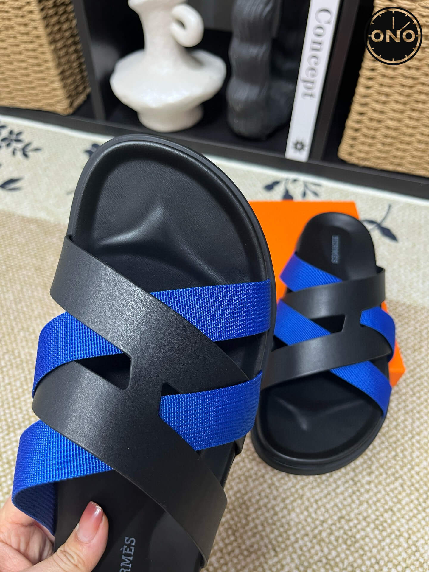Hermes-Slippers_31_7.jpg