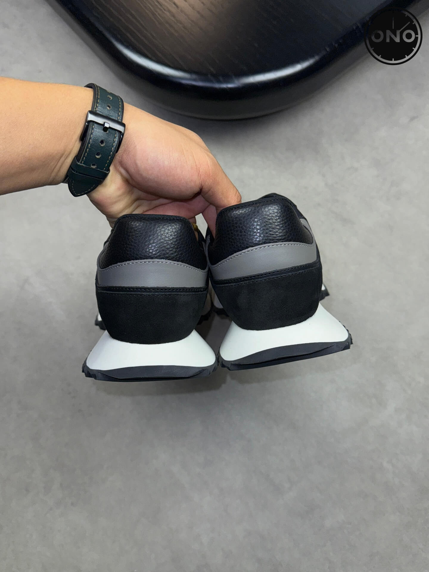 Givenchy_52_8.jpg