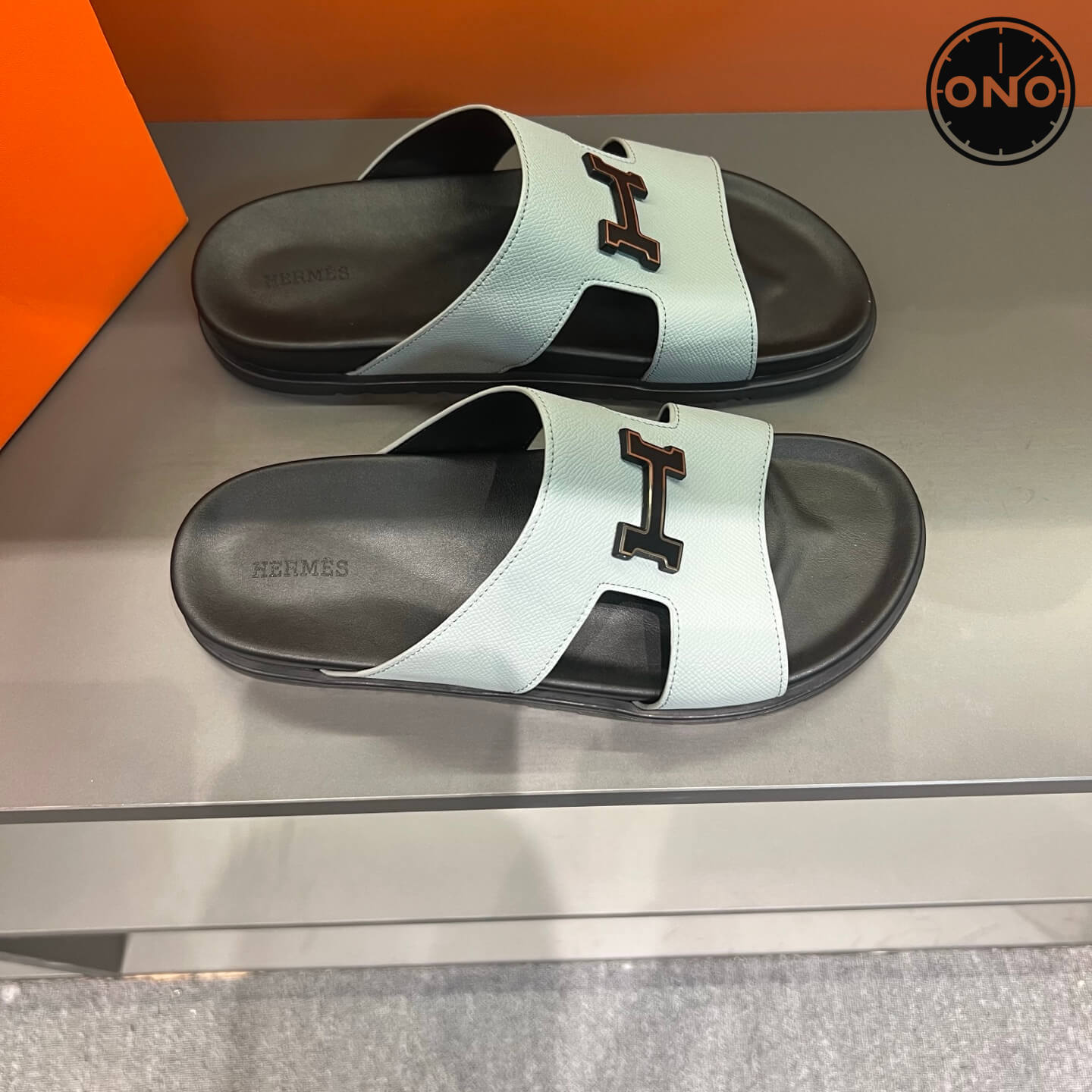 Hermes-Slippers_64_3.jpg