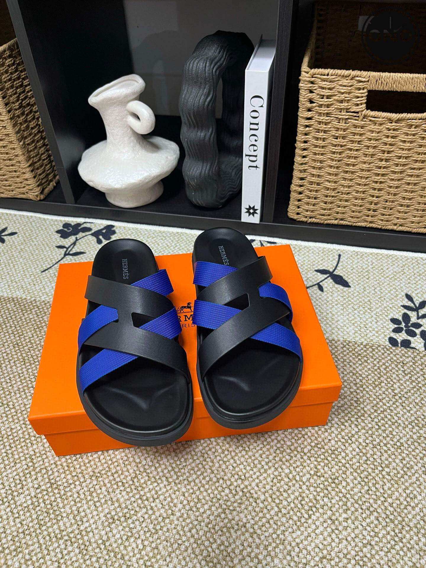Hermes-Slippers_31_3.jpg