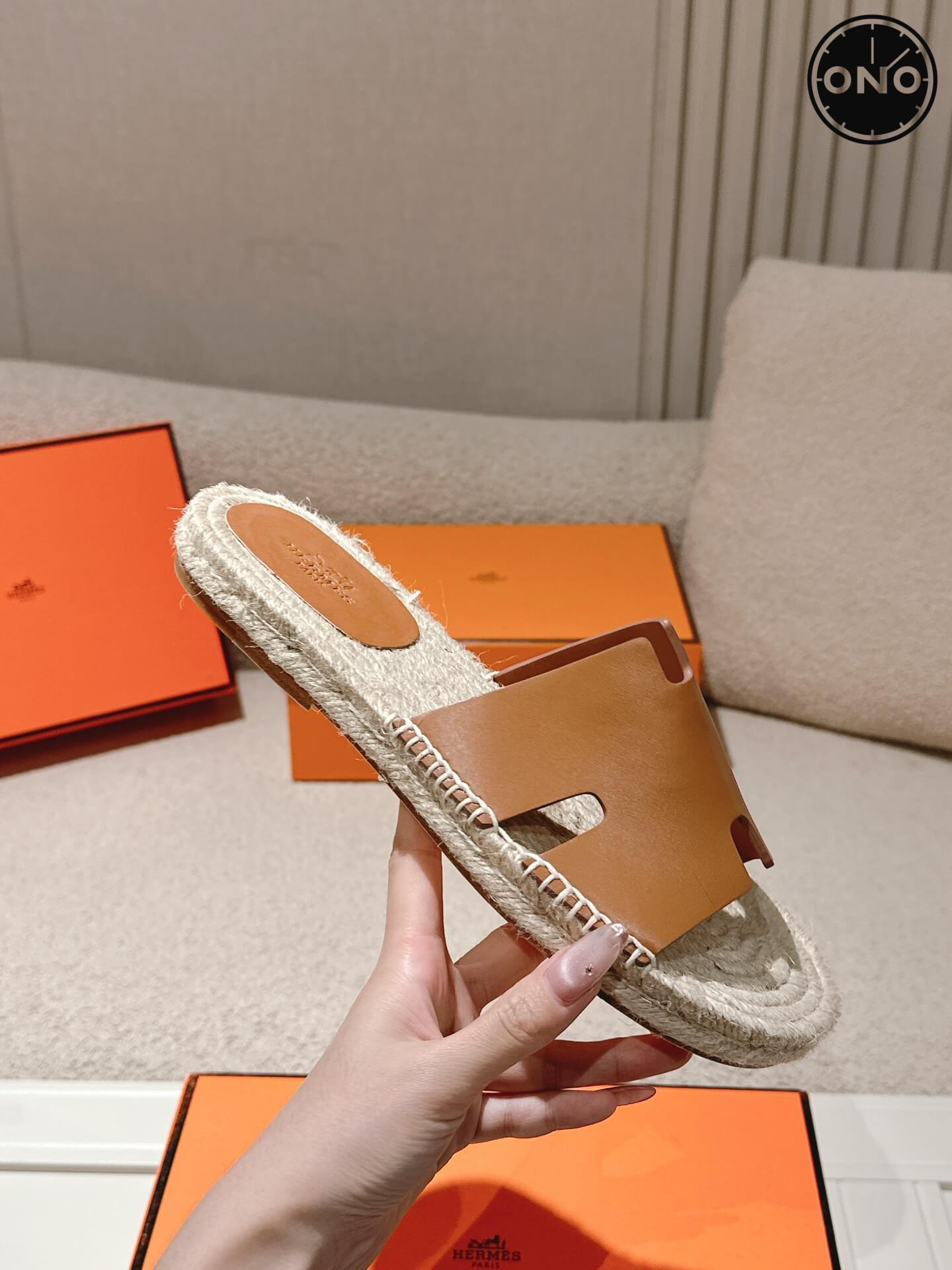 Hermes-Slippers_46_5.jpg