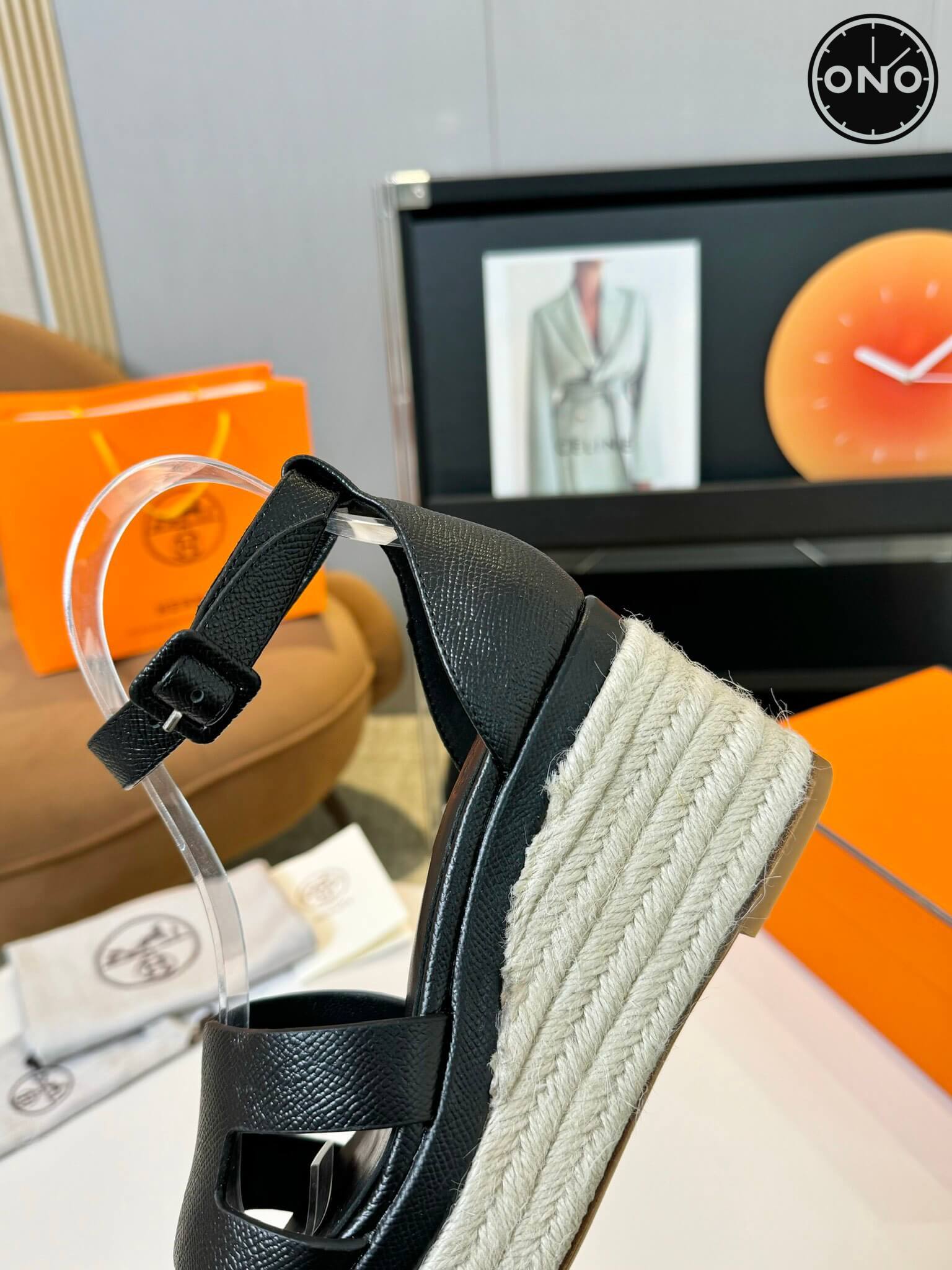 Hermes-Slippers_87_6.jpg