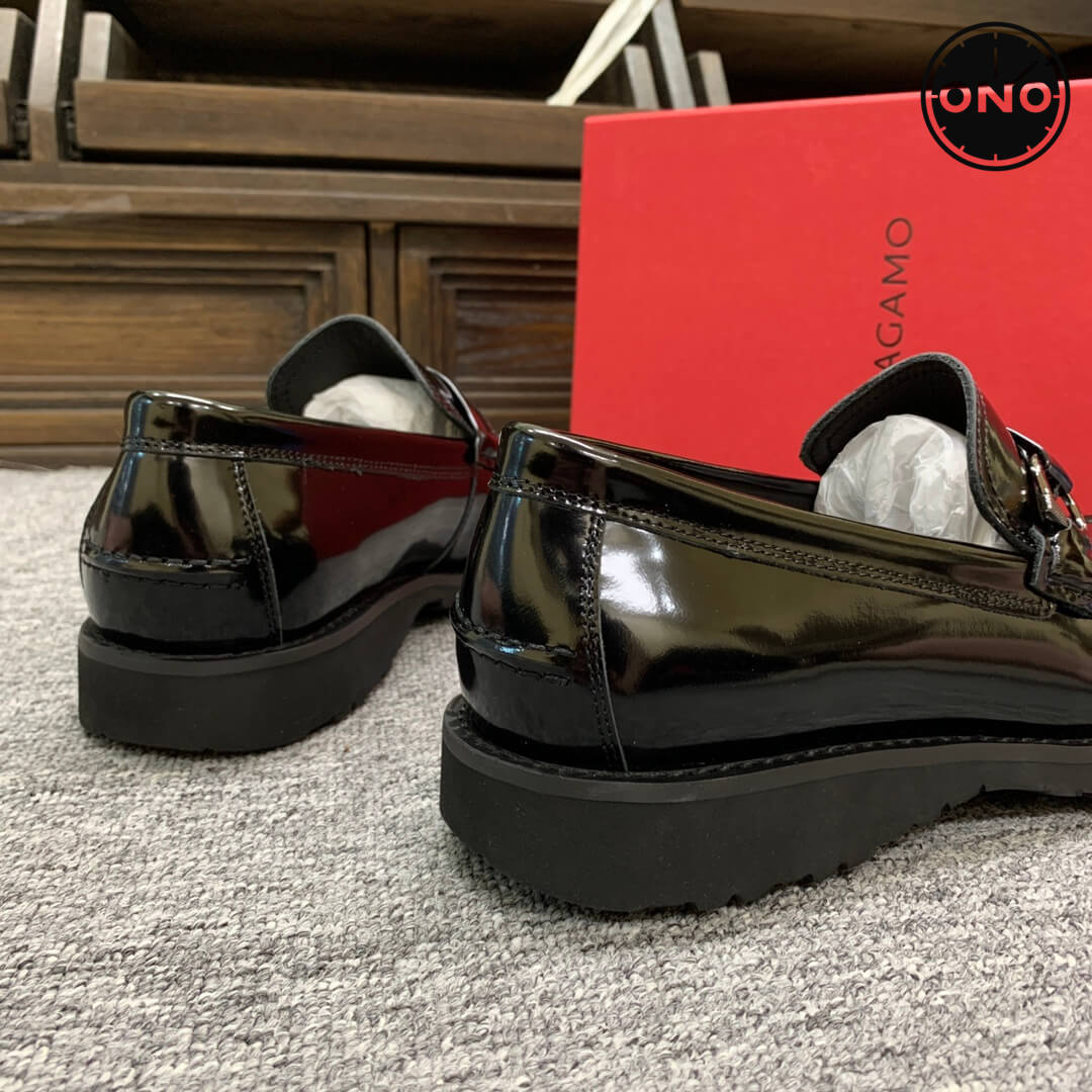 Ferragamo_88_9.jpg