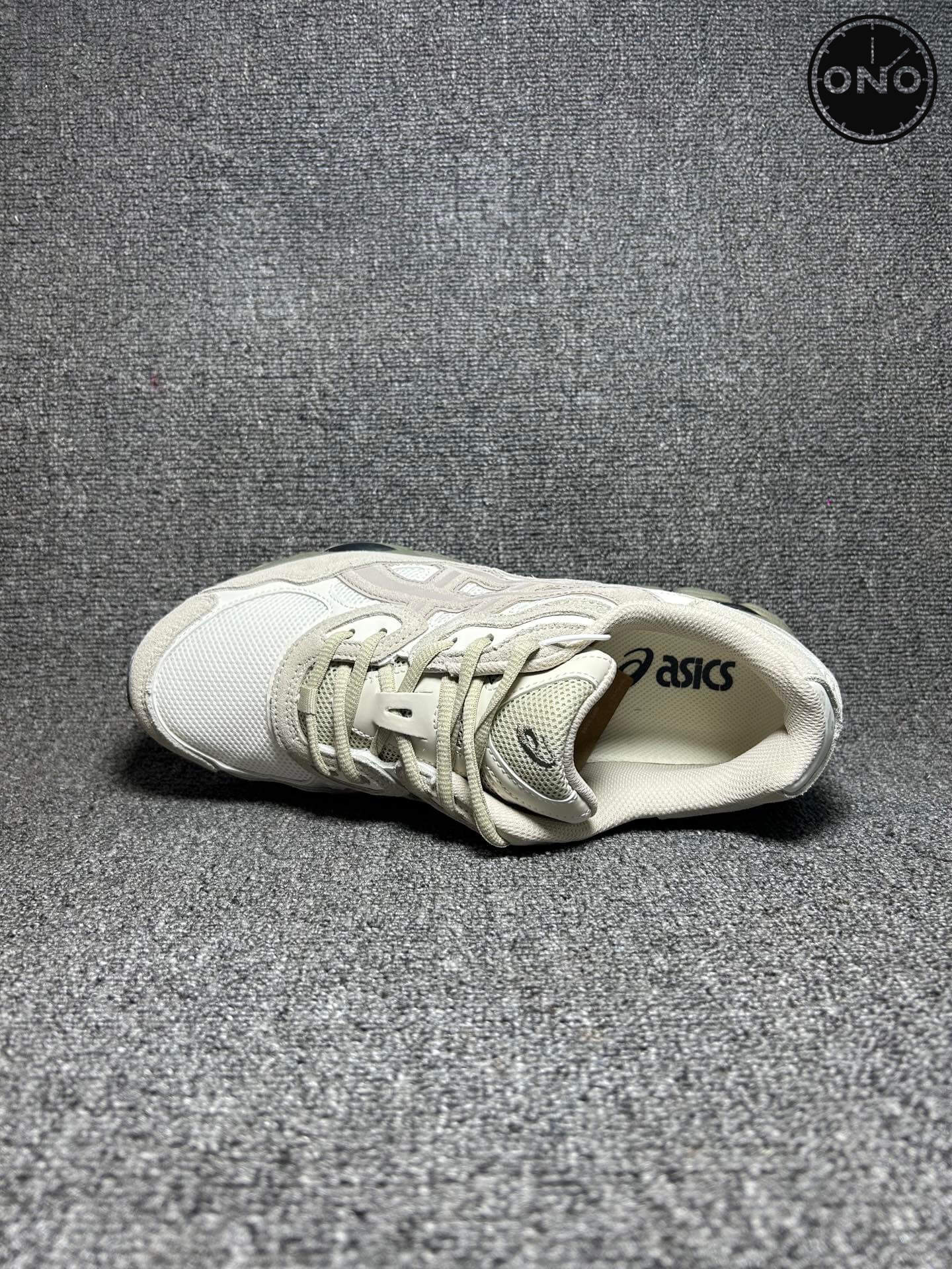 Asics_26_2.jpg