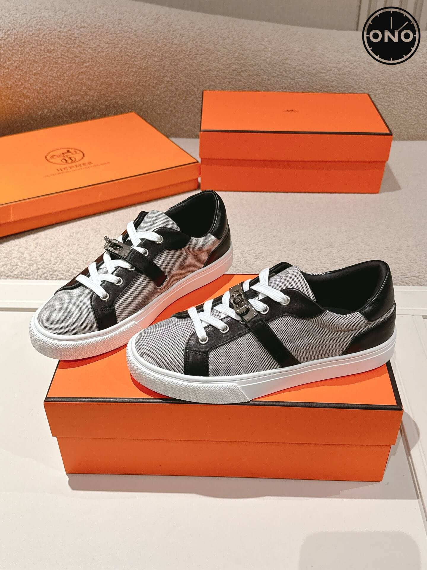 Hermes_230_2.jpg