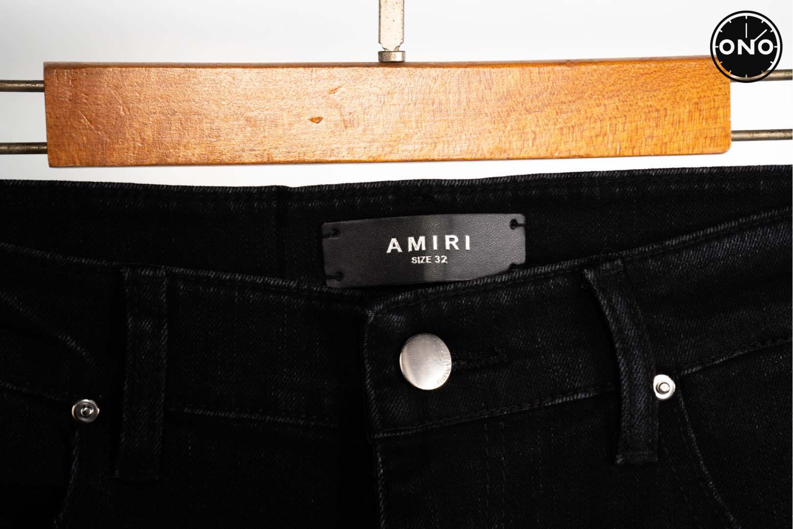 Amiri-Trousers_6_6.jpg