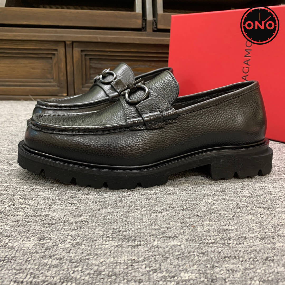 Ferragamo_15_2.jpg