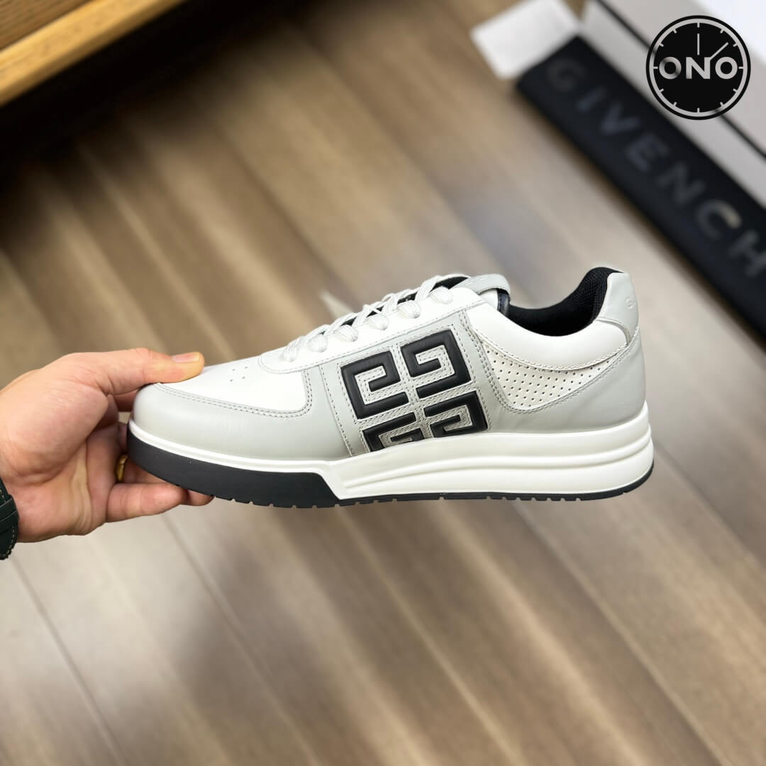 Givenchy_94_5.jpg