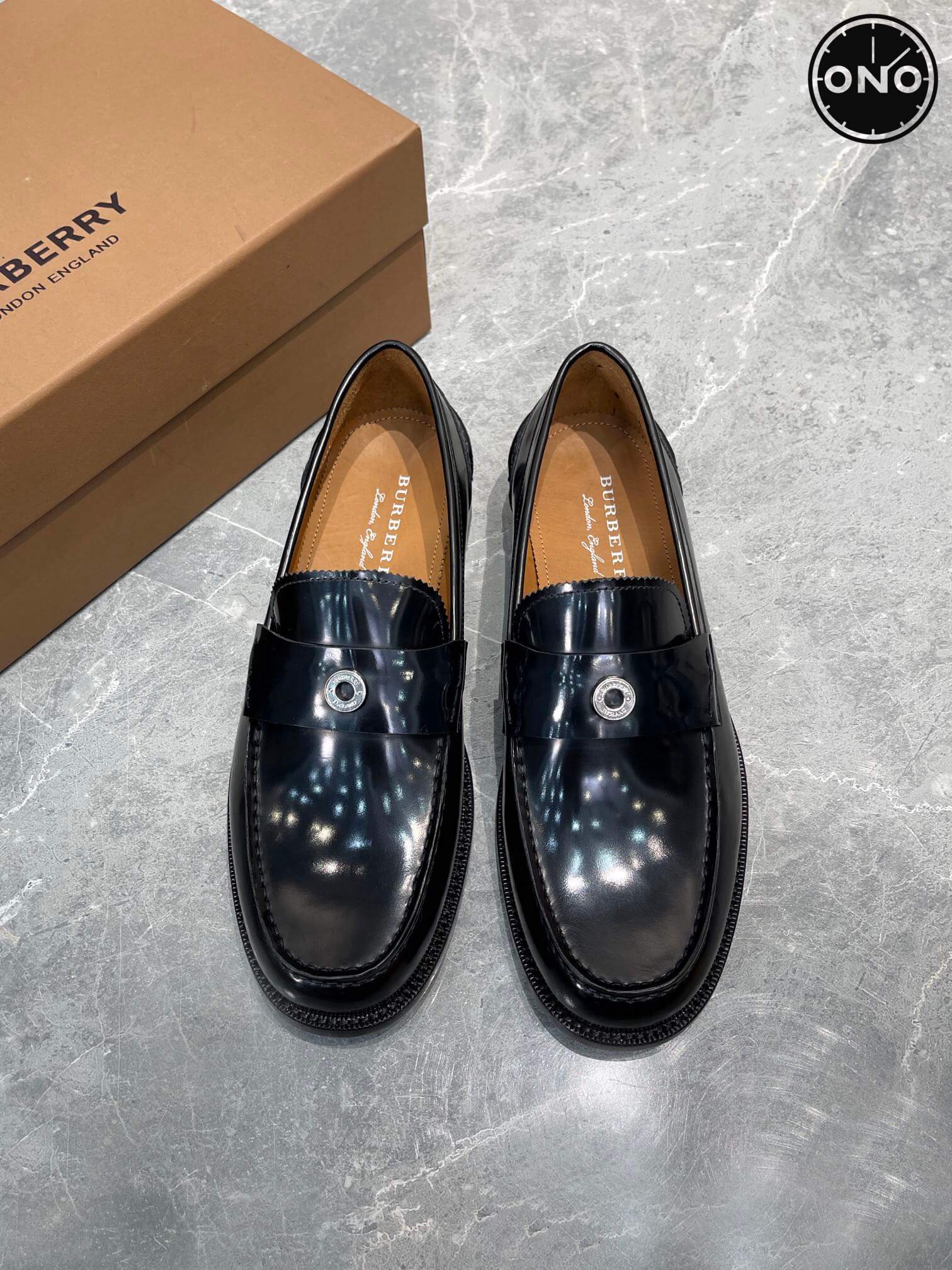 Burberry_19_2.jpg