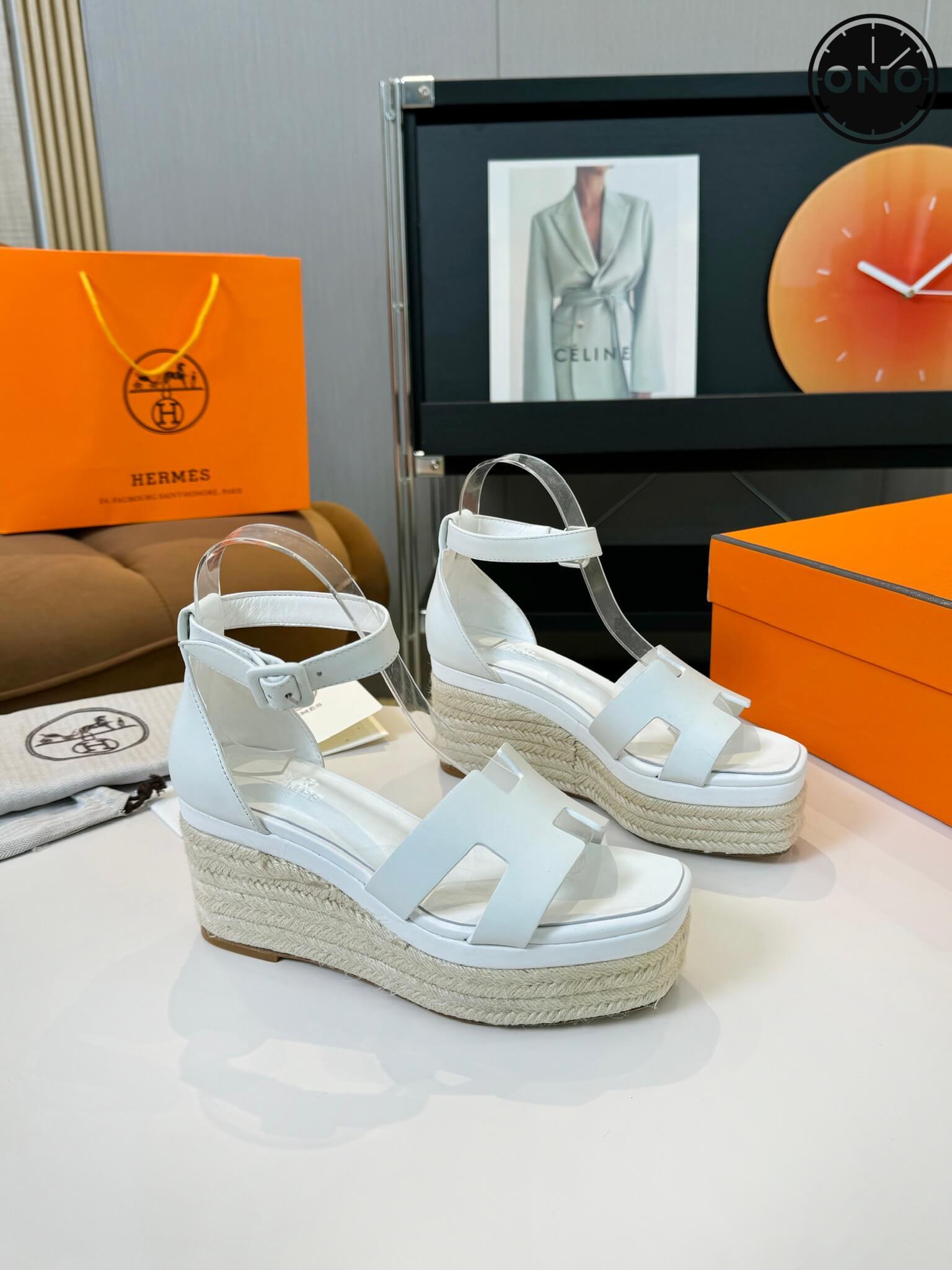Hermes-Slippers_89_2.jpg