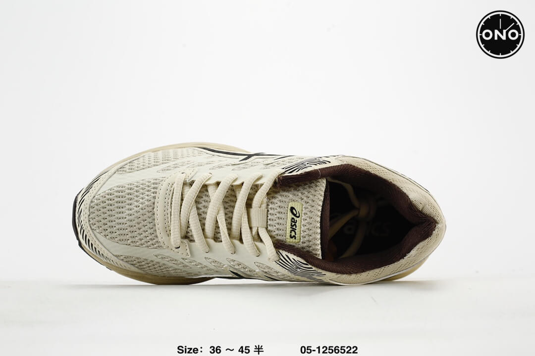 Asics_65_9.jpg