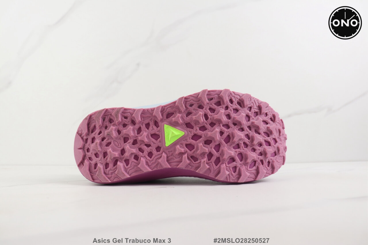 Asics_54_5.jpg