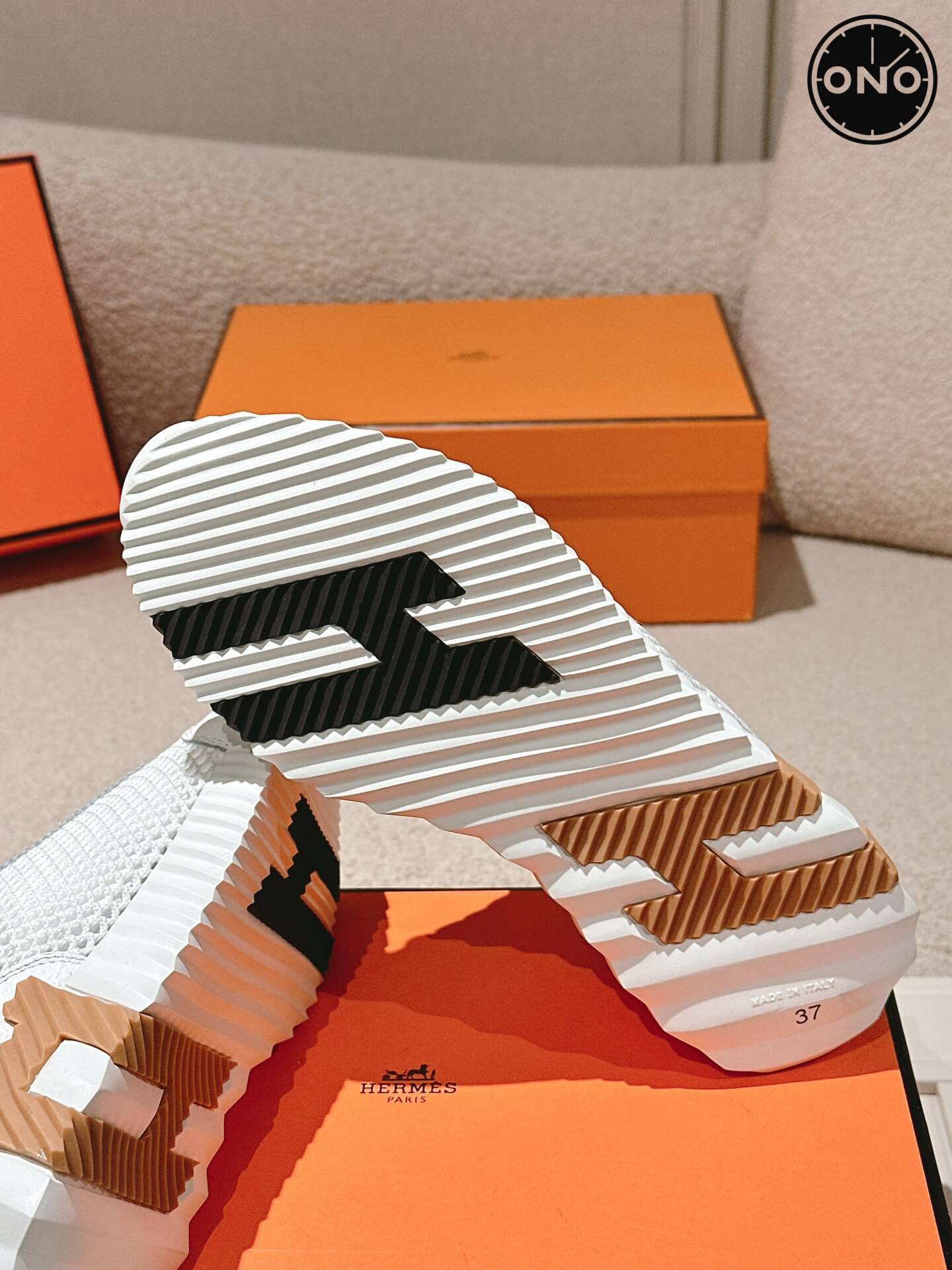 Hermes_58_9.jpg