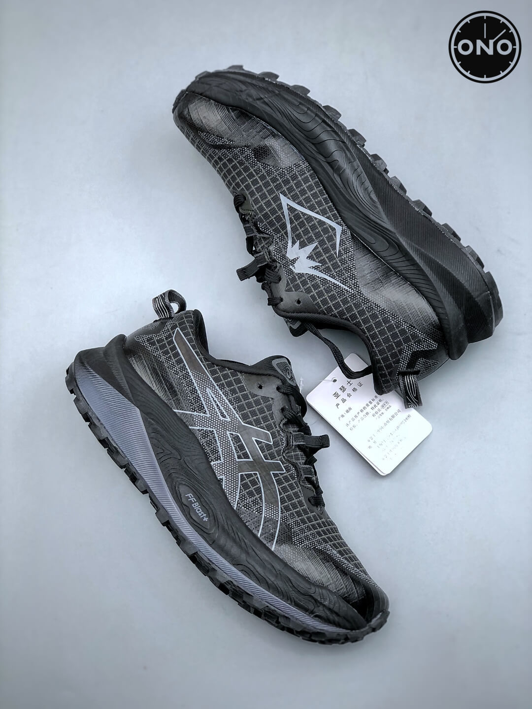 Asics_2_9.jpg