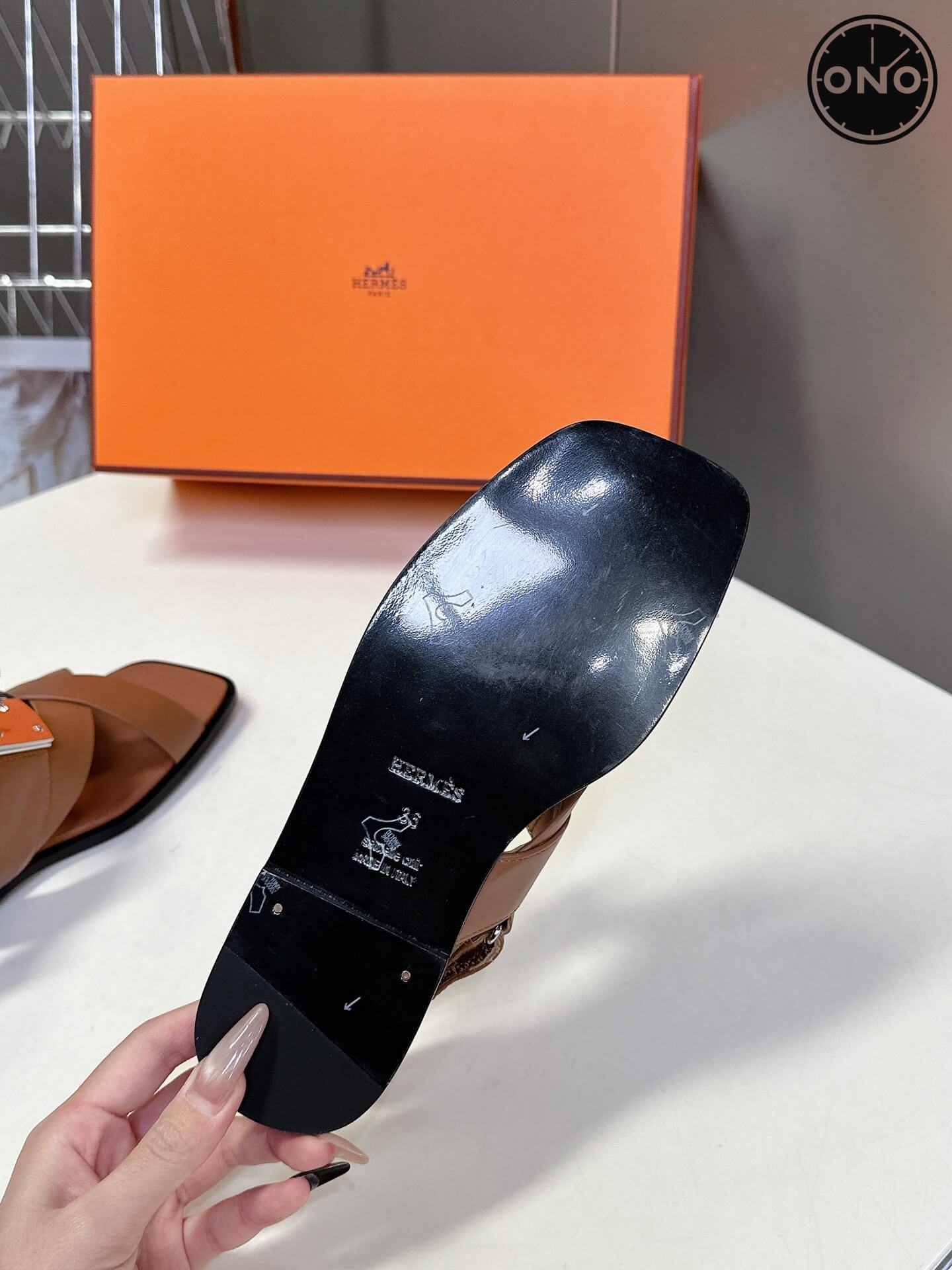 Hermes-Slippers_57_9.jpg
