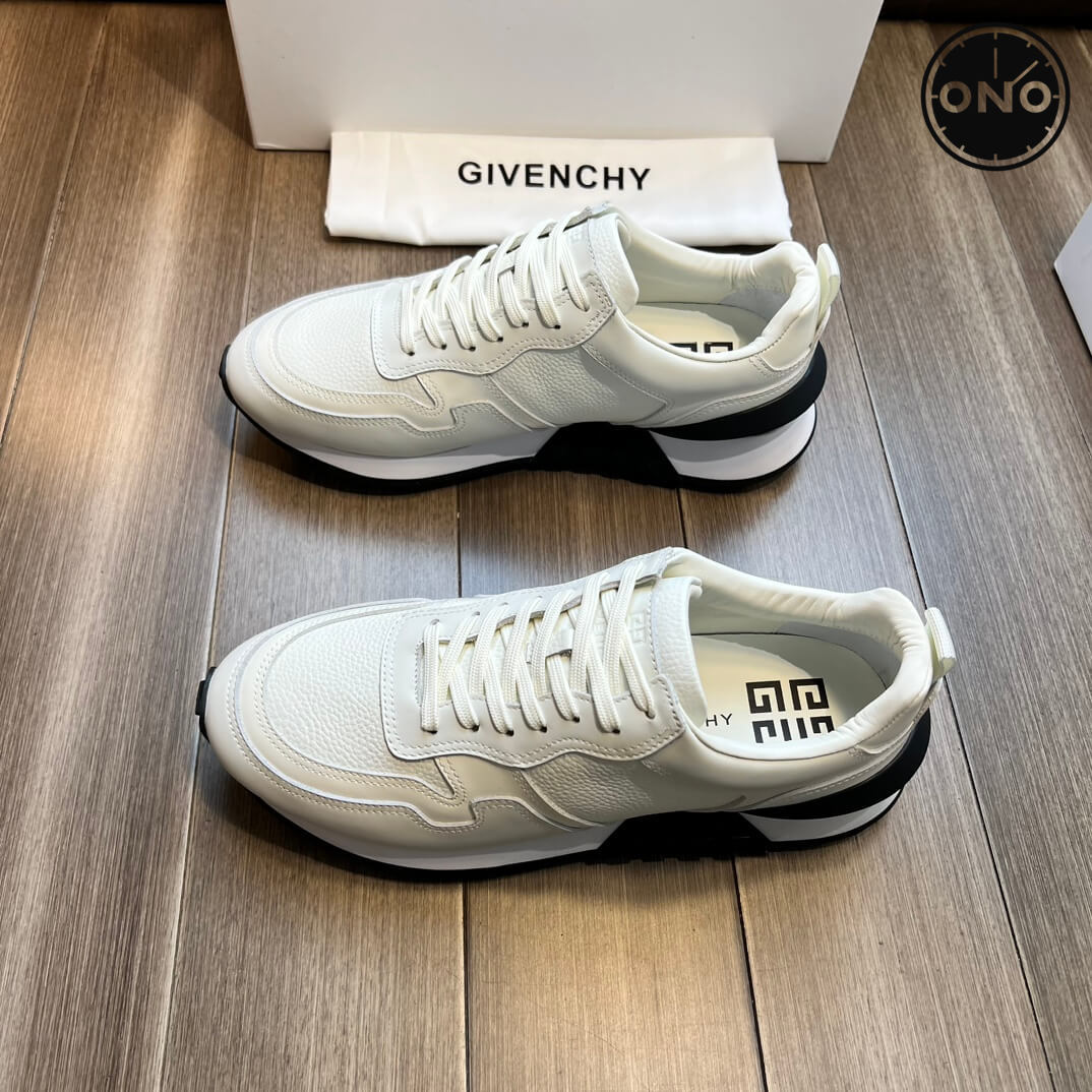 Givenchy_15_3.jpg