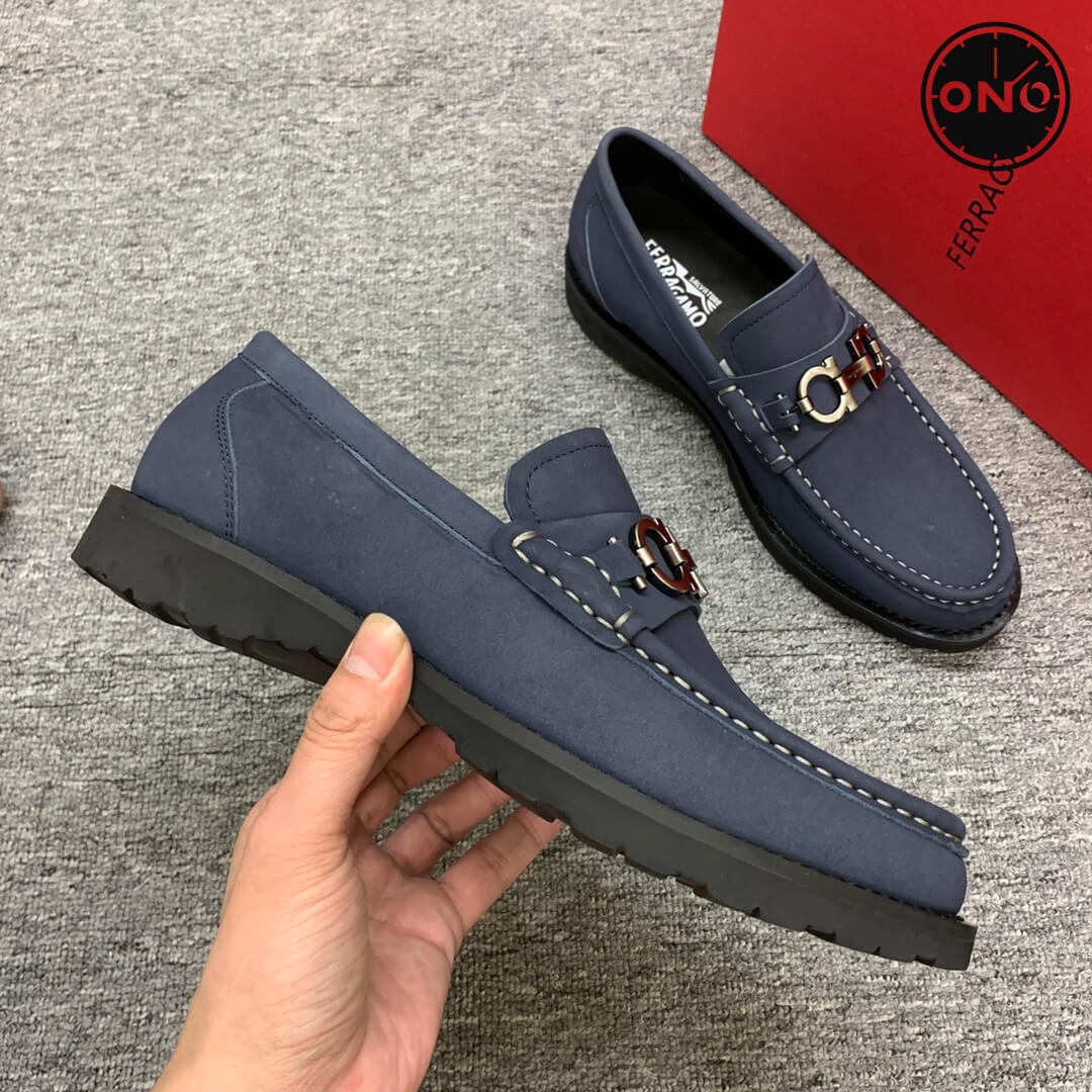 Ferragamo_19_9.jpg