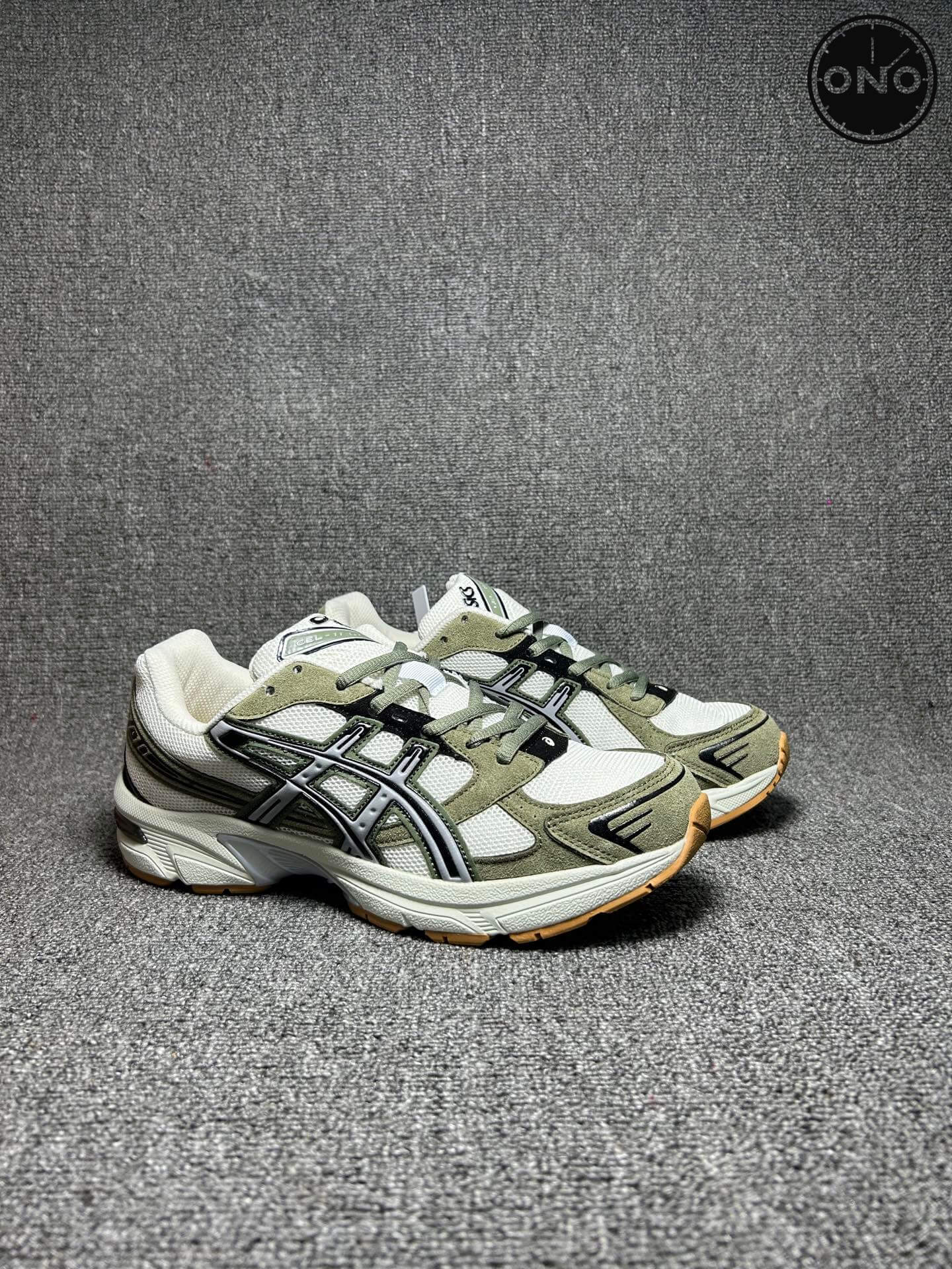 Asics_24_3.jpg