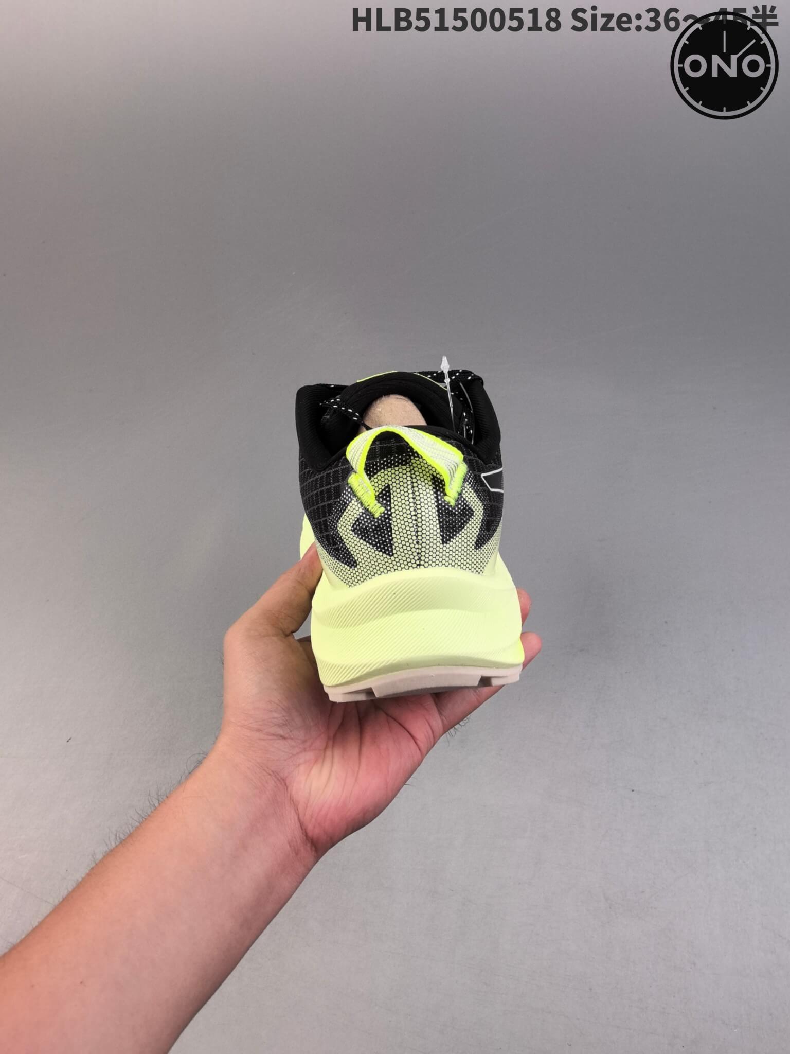 Asics_3_5.jpg