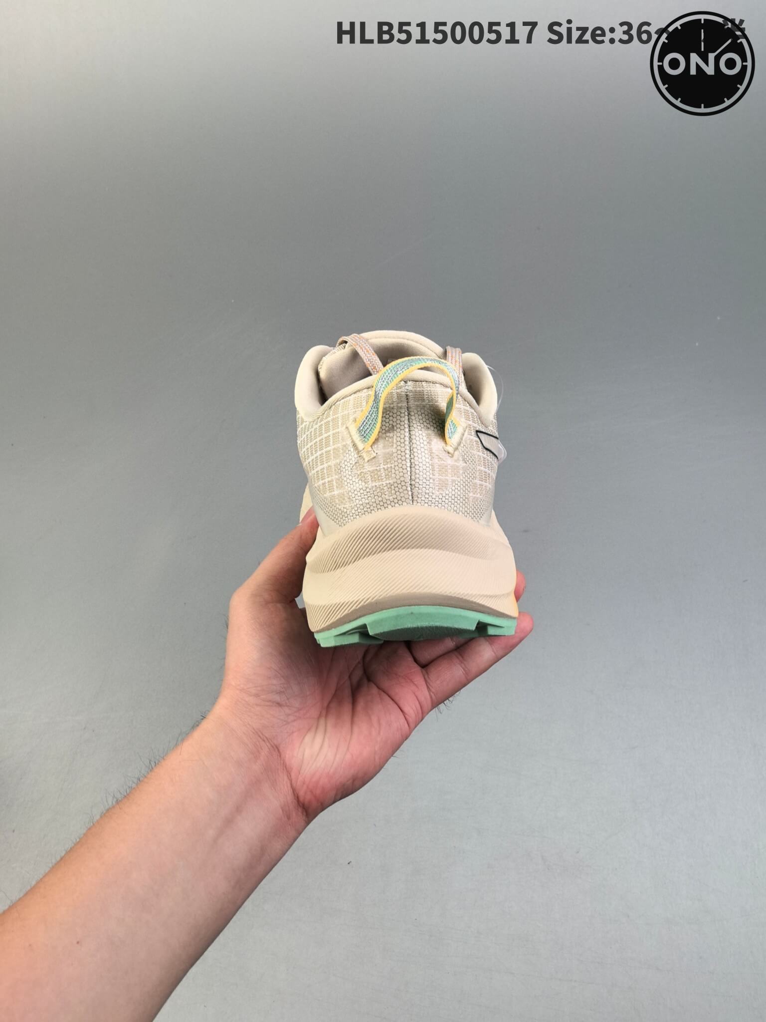 Asics_4_5.jpg