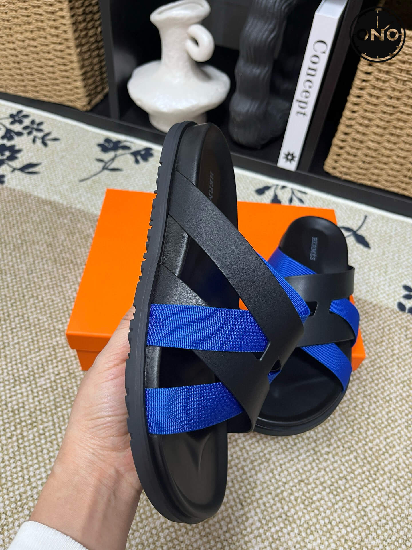 Hermes-Slippers_31_6.jpg
