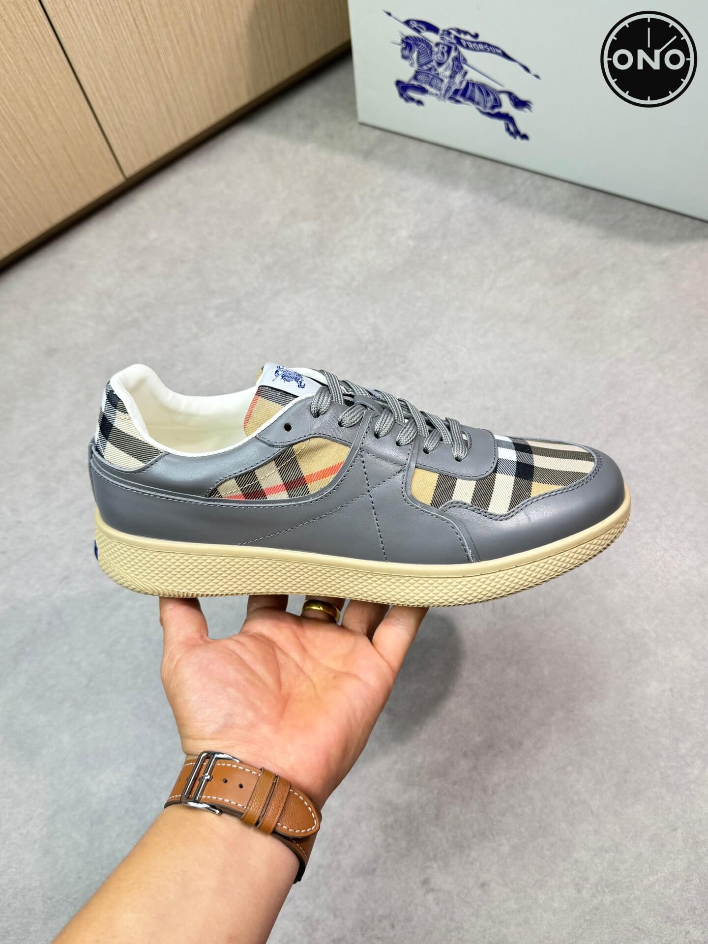 Burberry_29_4.jpg