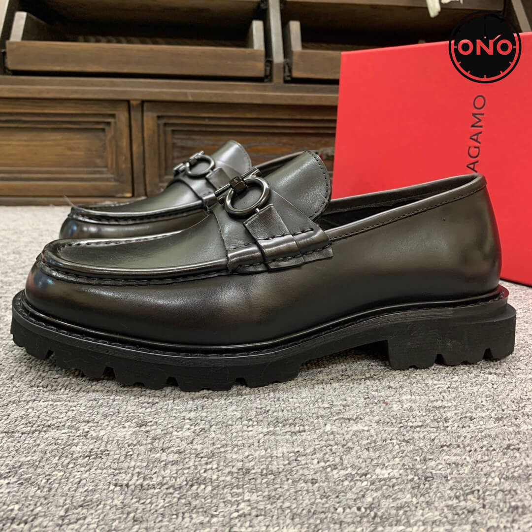 Ferragamo_15_3.jpg