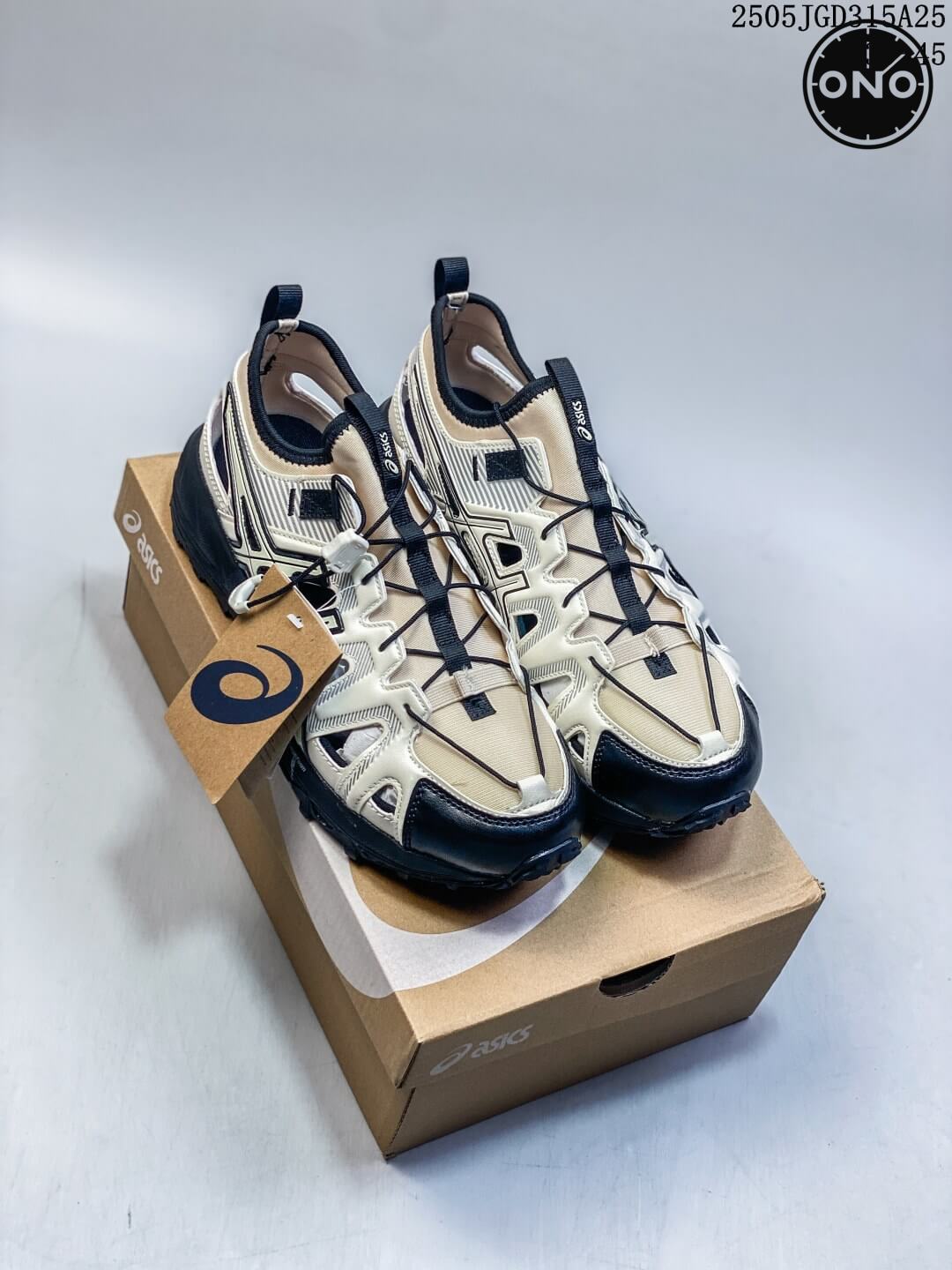 Asics_72_7.jpg