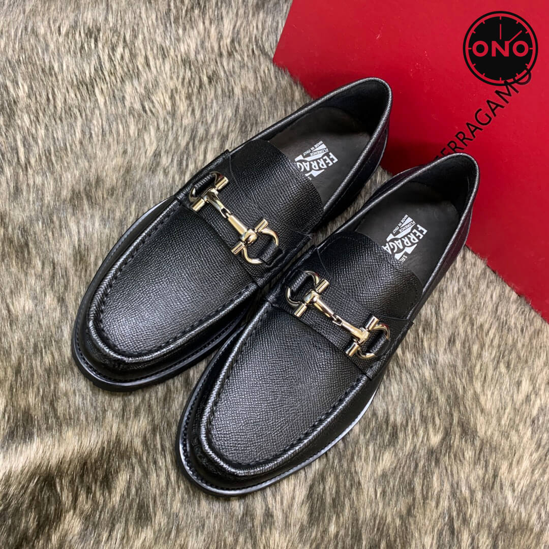 Ferragamo_10_2.jpg